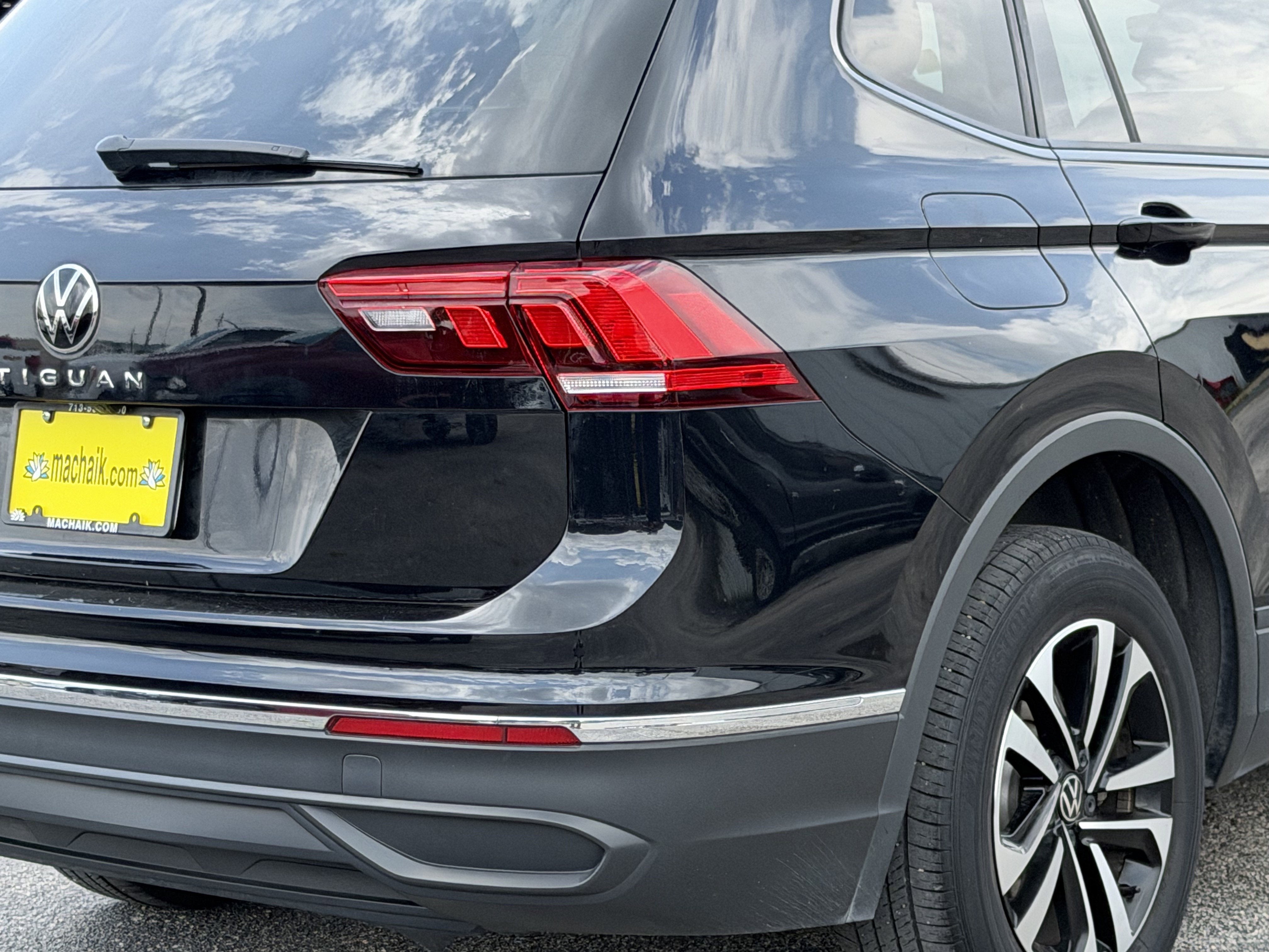 2023 Volkswagen Tiguan 2.0T S
