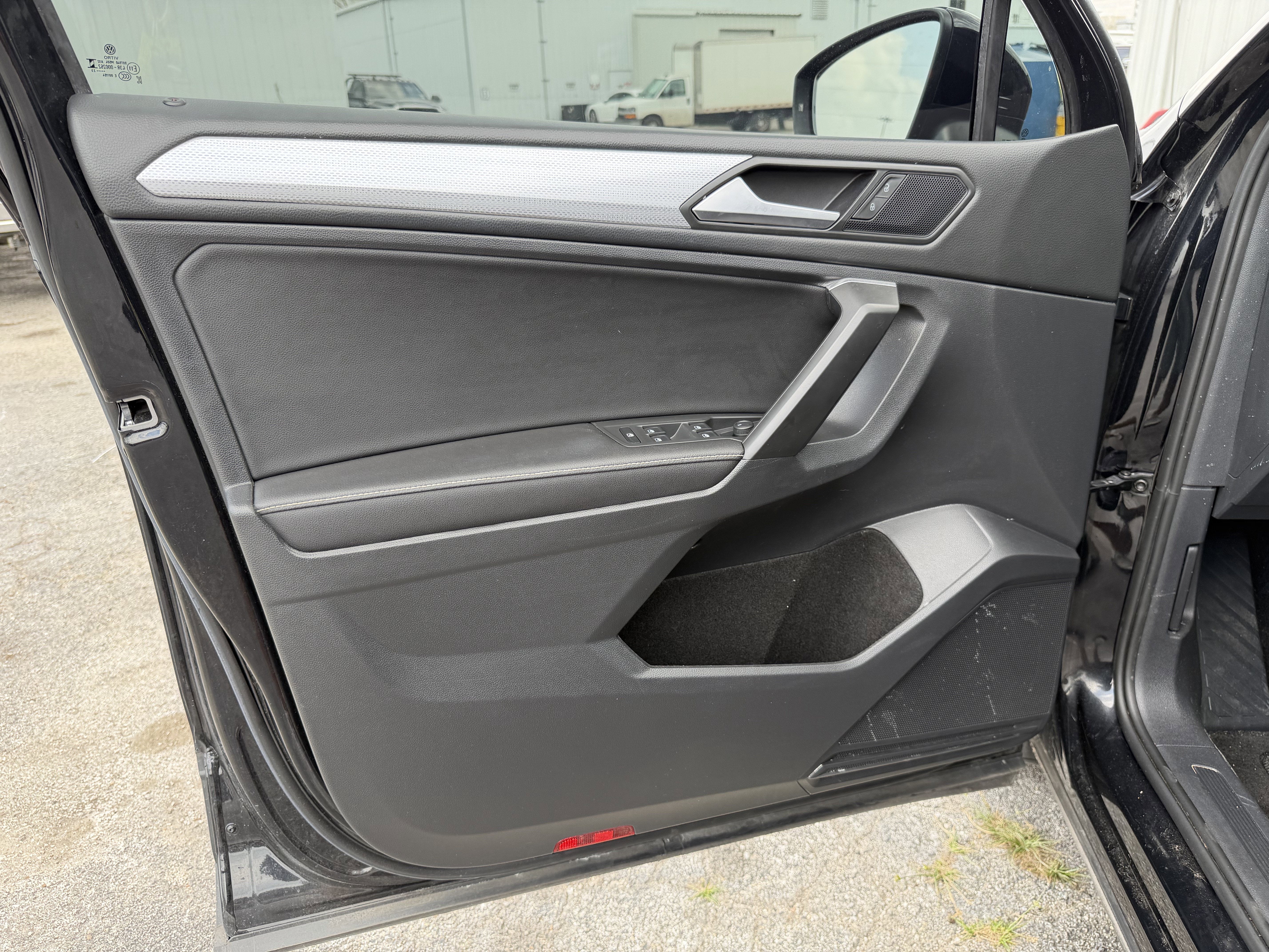 2023 Volkswagen Tiguan 2.0T S