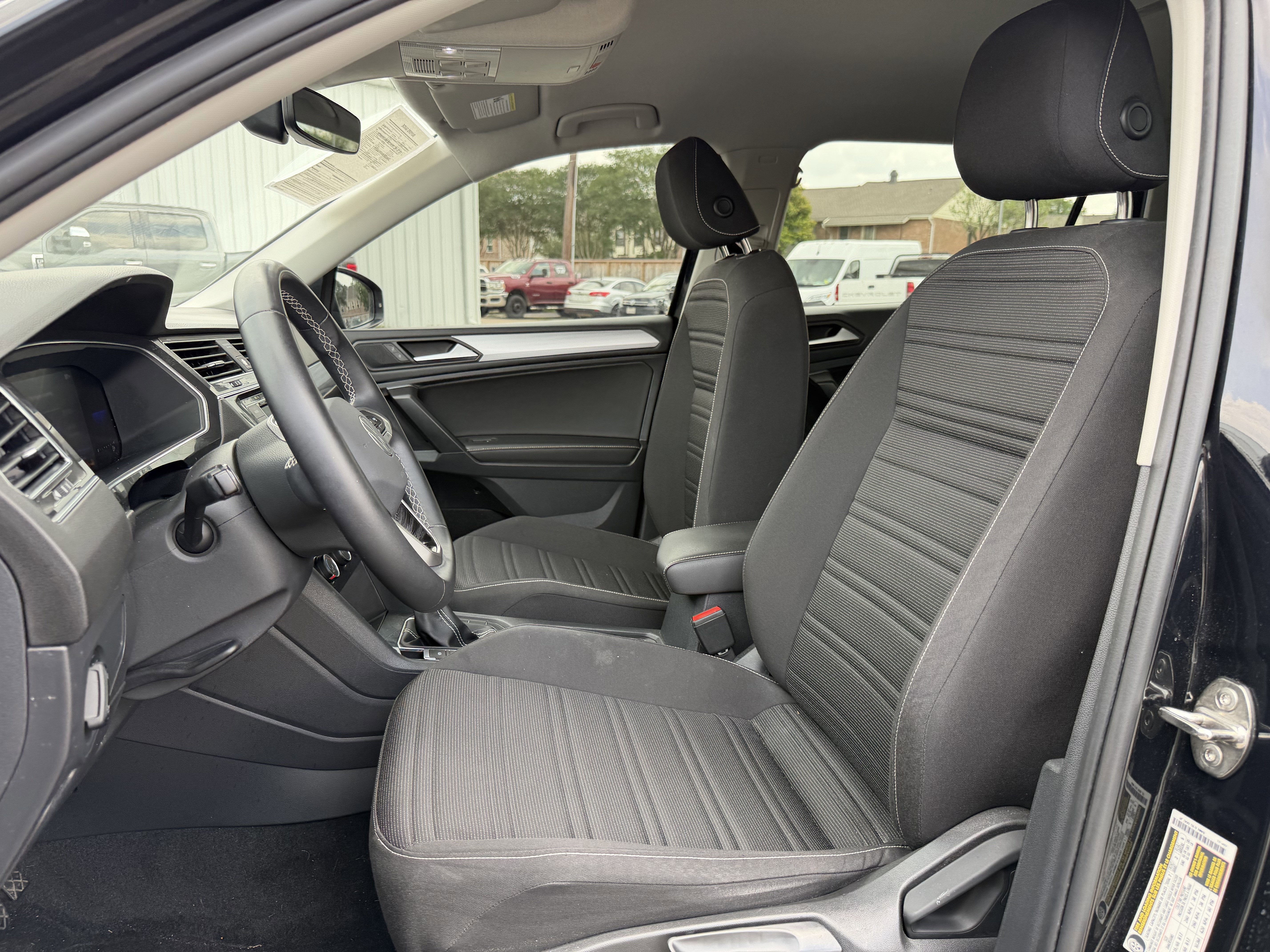 2023 Volkswagen Tiguan 2.0T S
