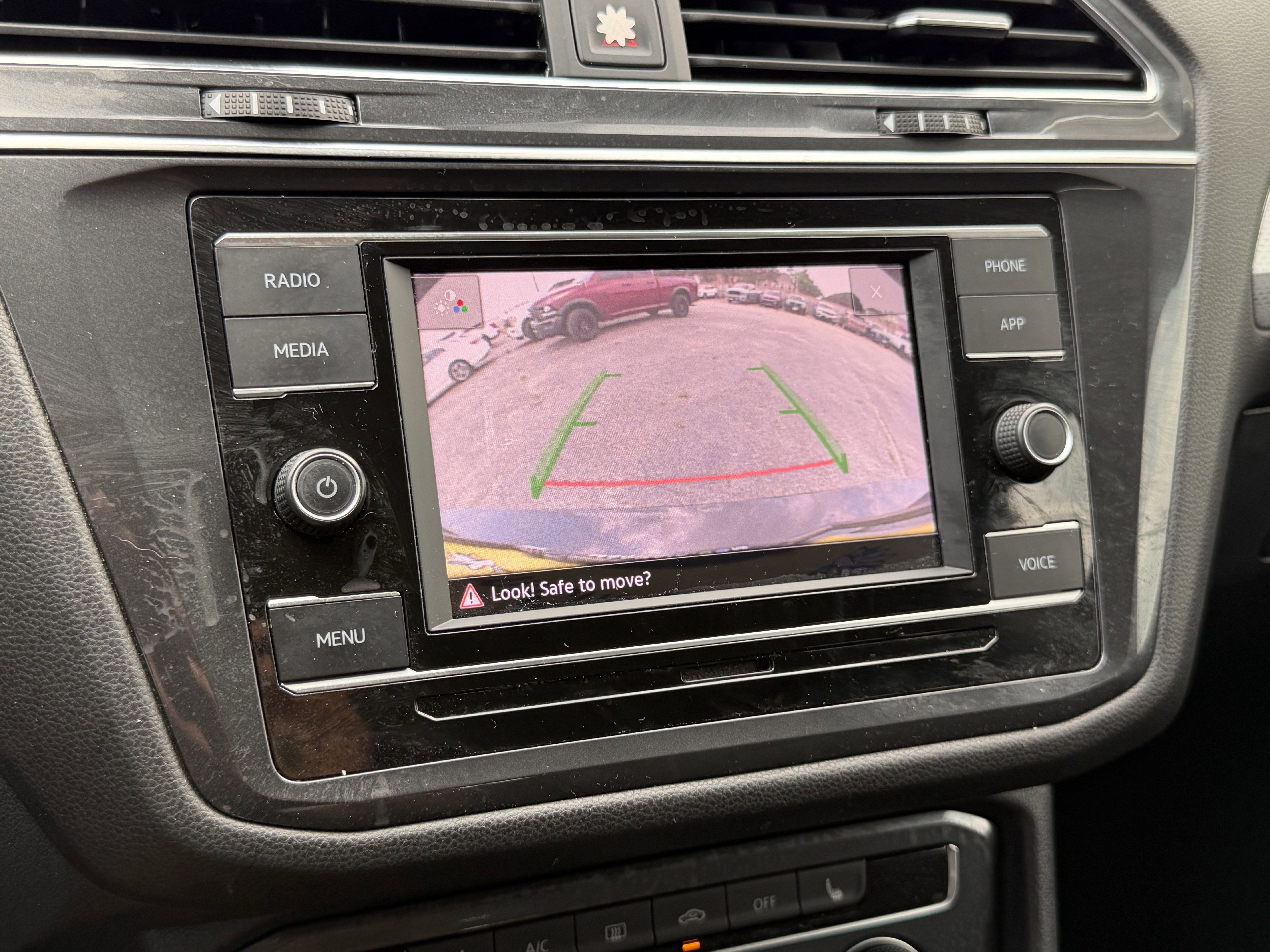 2023 Volkswagen Tiguan 2.0T S