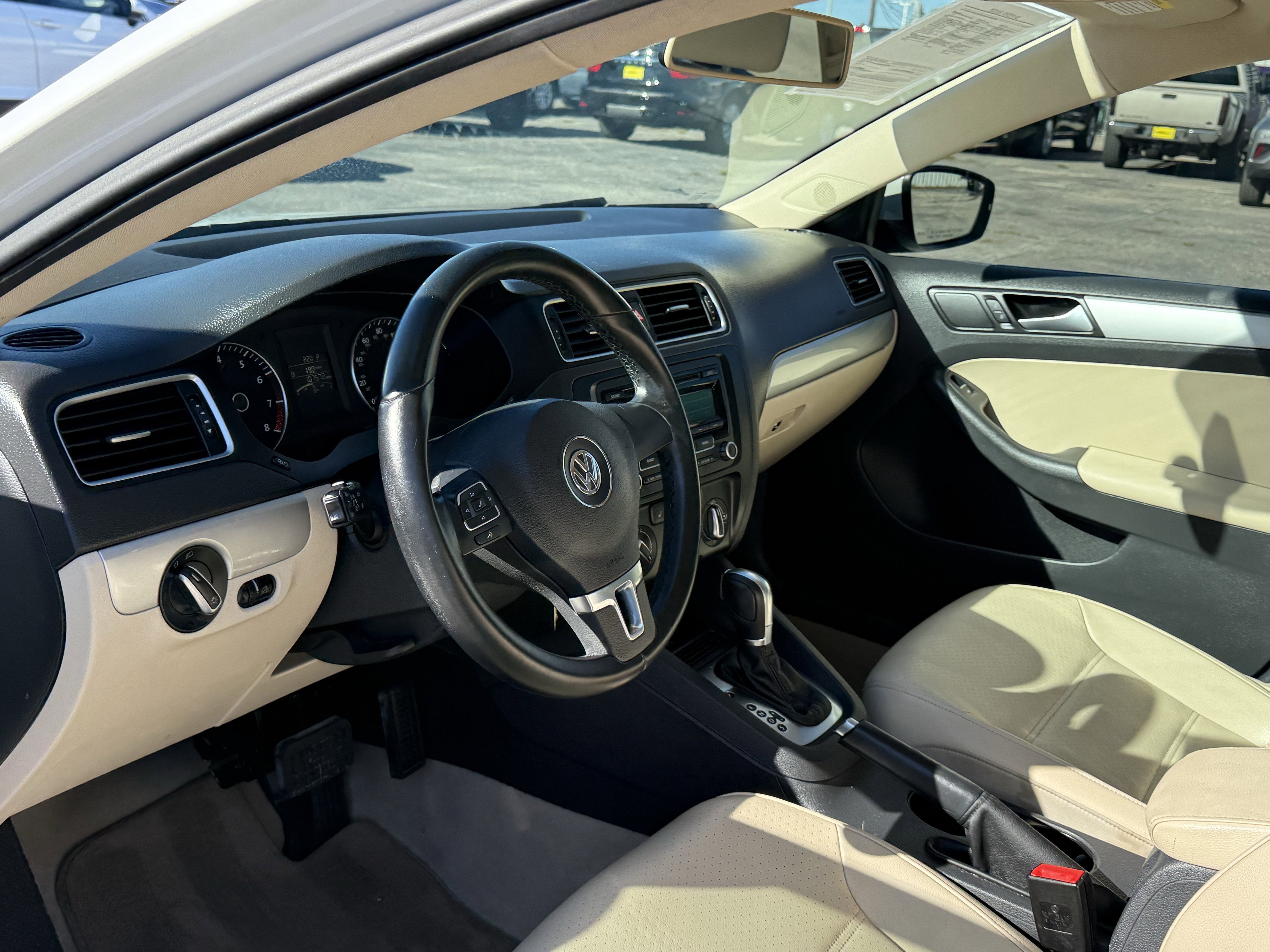 2014 Volkswagen Jetta 1.8T SE