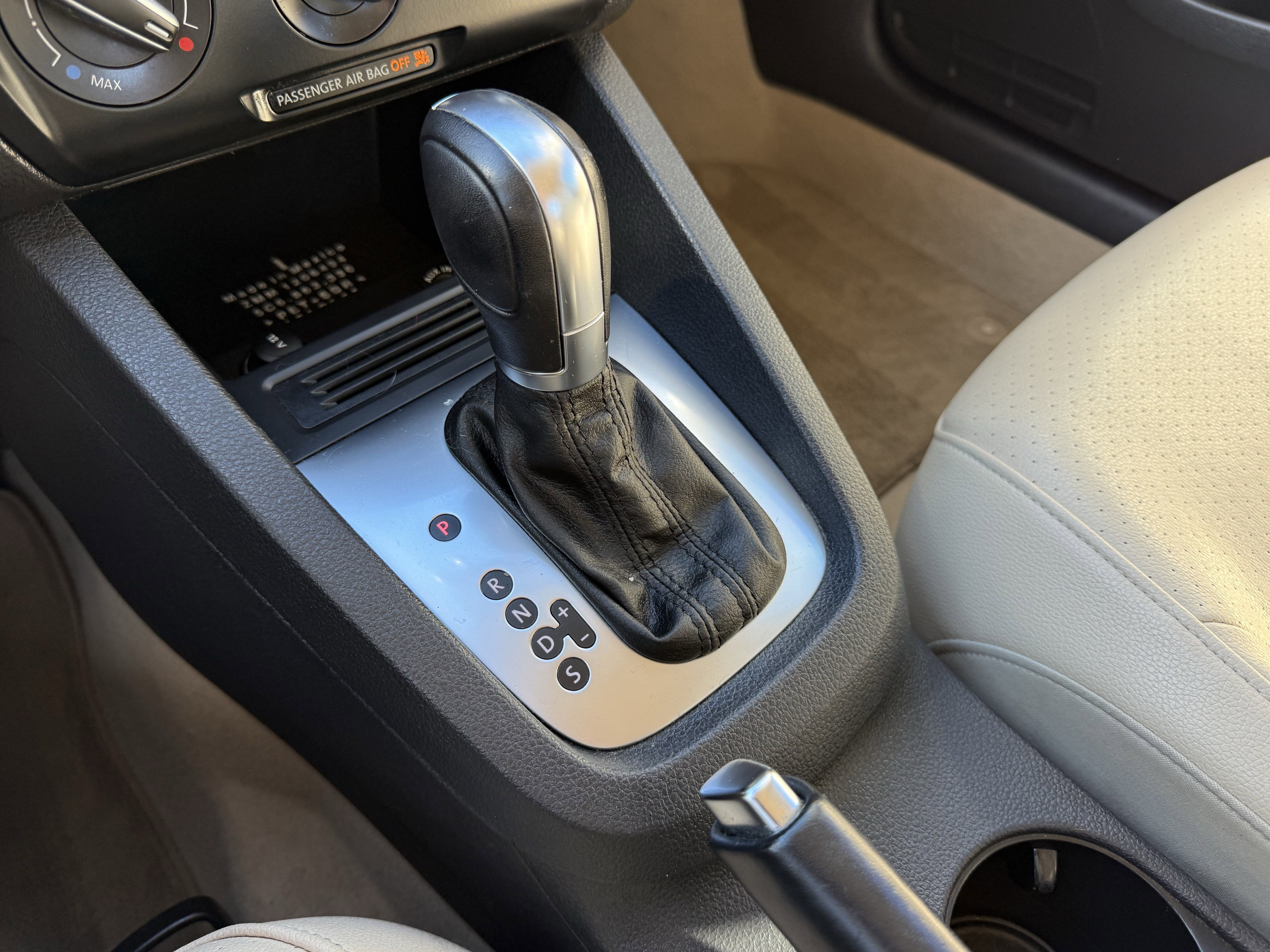 2014 Volkswagen Jetta 1.8T SE