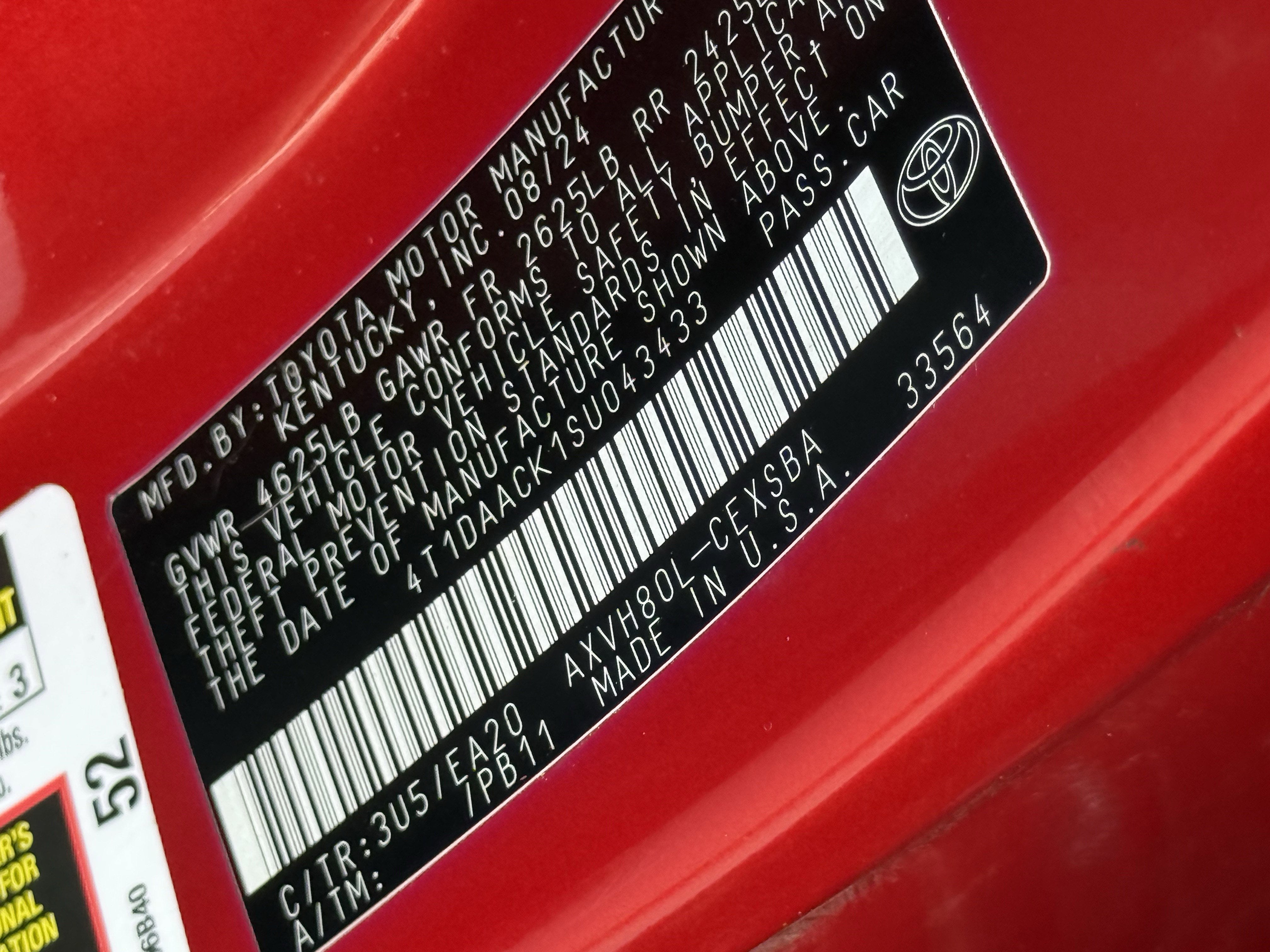 2025 Toyota Camry SE