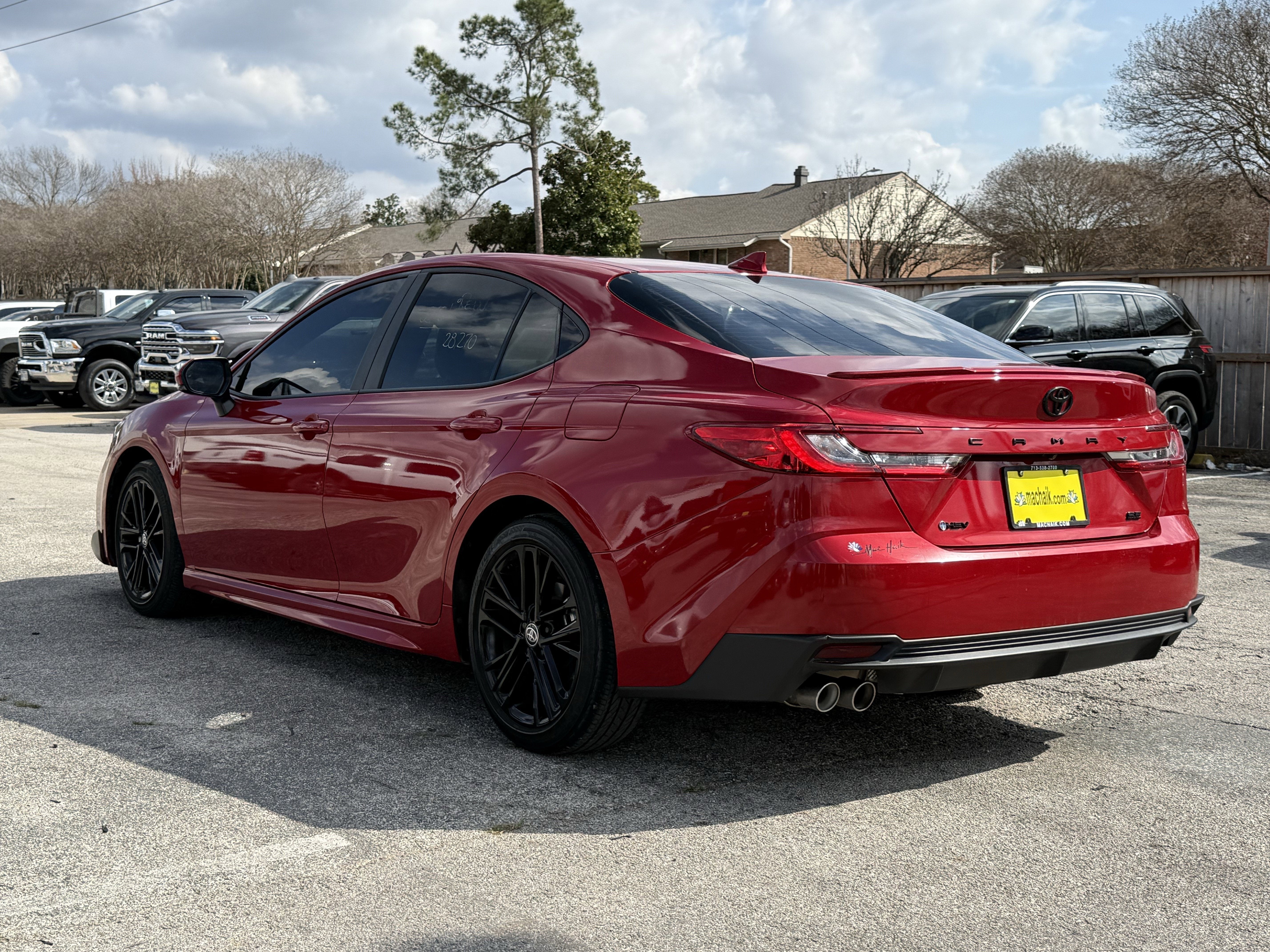2025 Toyota Camry SE