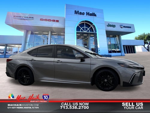 2025 Toyota Camry SE