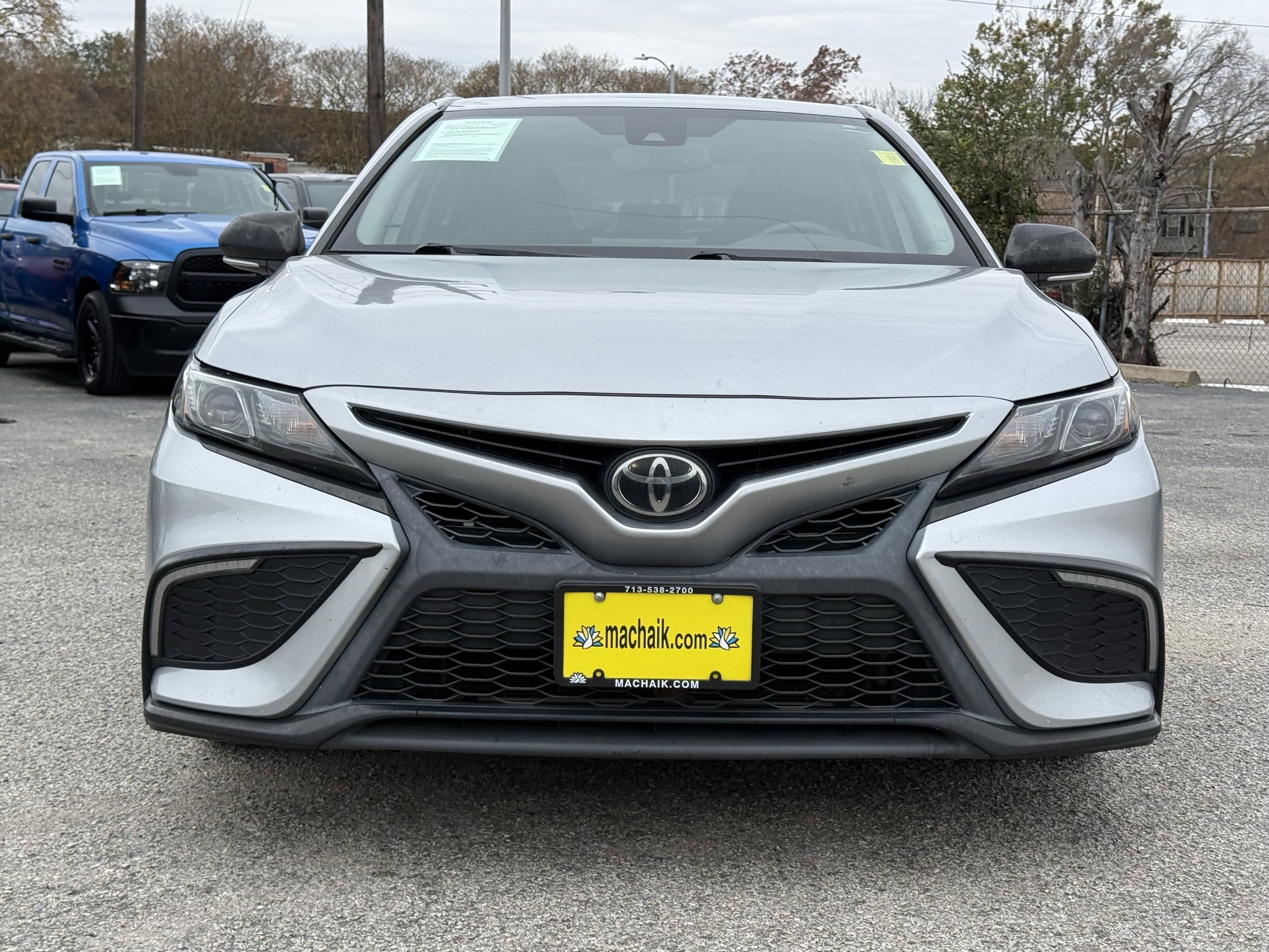 2022 Toyota Camry SE 2.5L FWD PREMIUM SEDAN