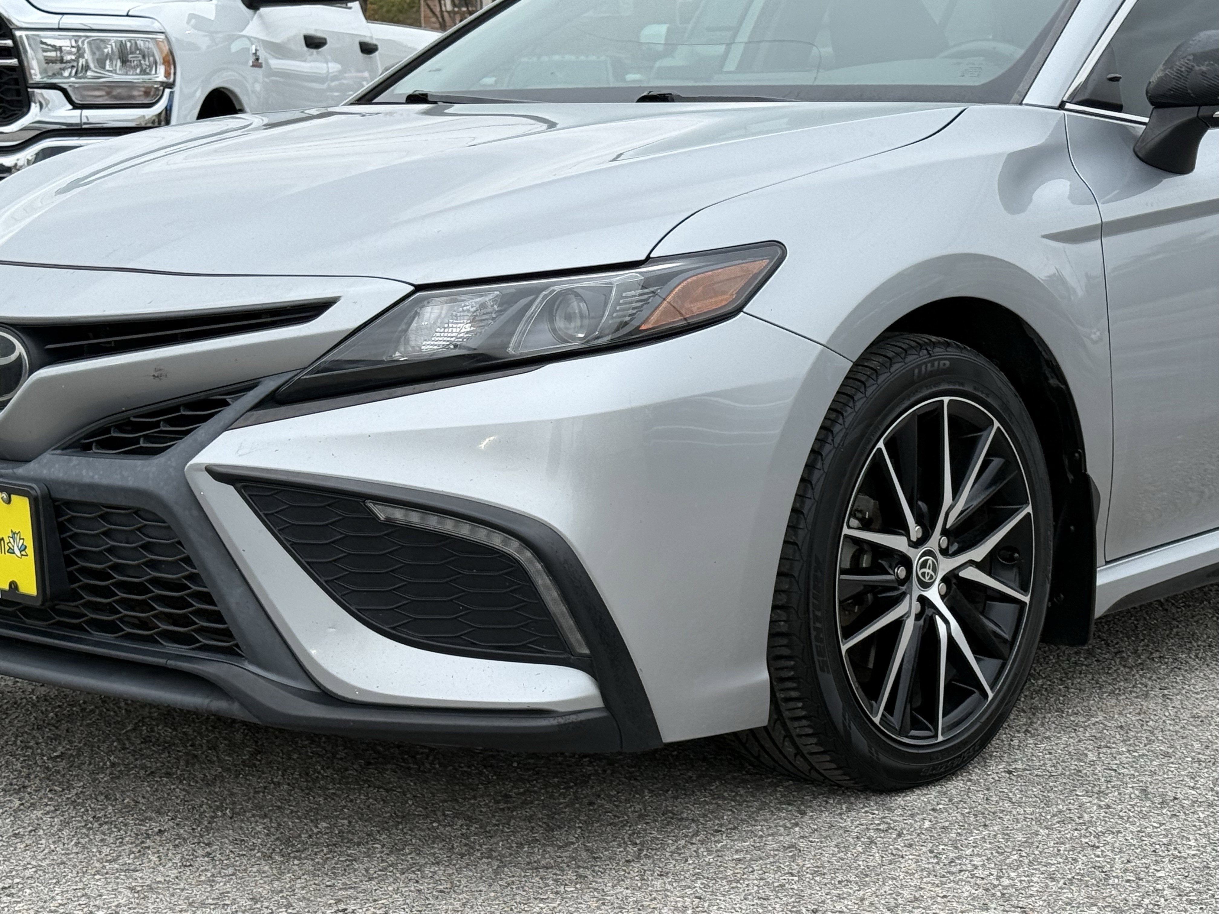 2022 Toyota Camry SE 2.5L FWD PREMIUM SEDAN