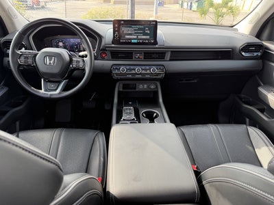 2023 Honda Pilot AWD Elite
