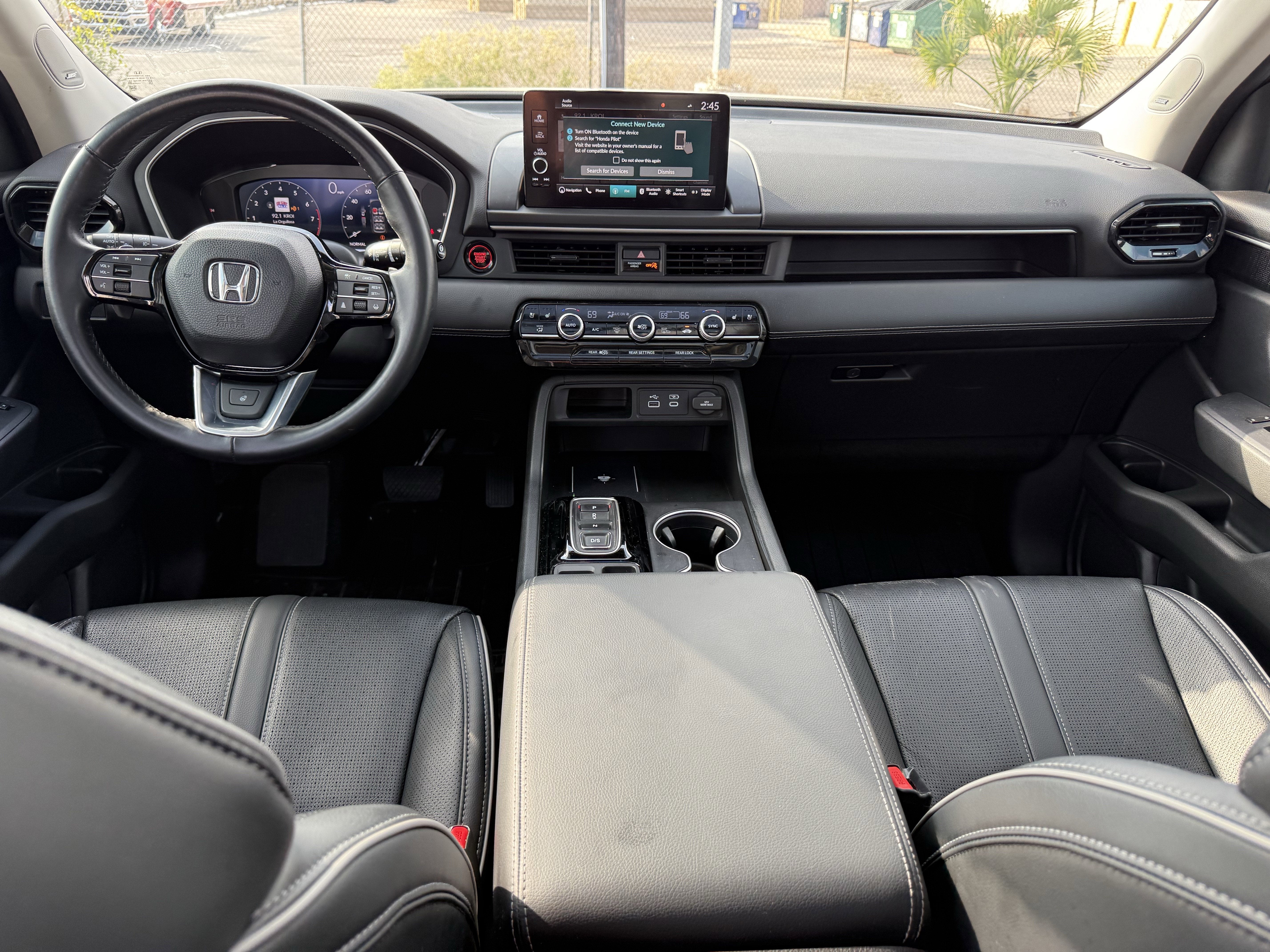 2023 Honda Pilot AWD Elite