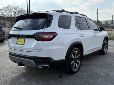 2023 Honda Pilot AWD Elite