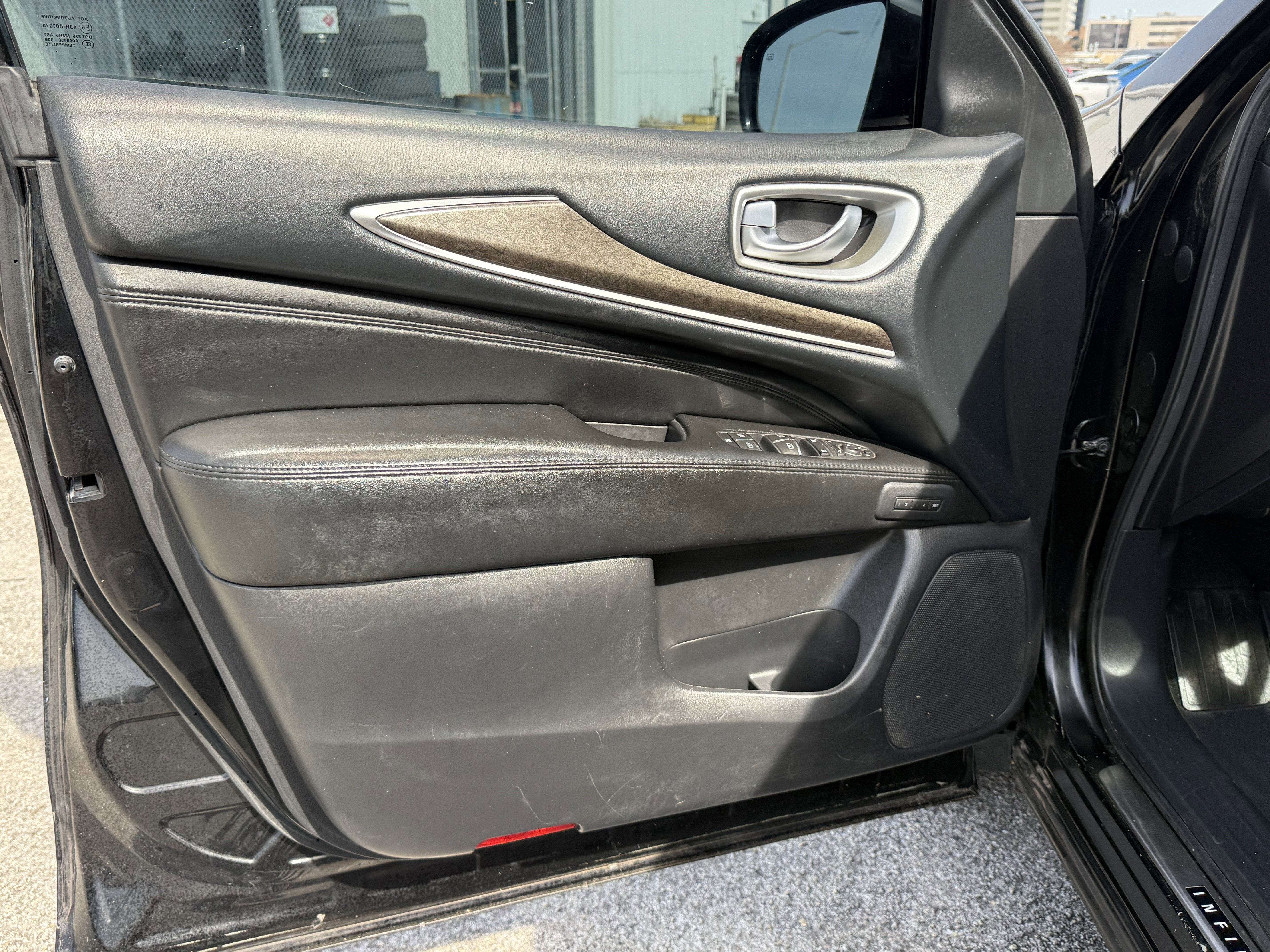 2014 INFINITI QX60 Base