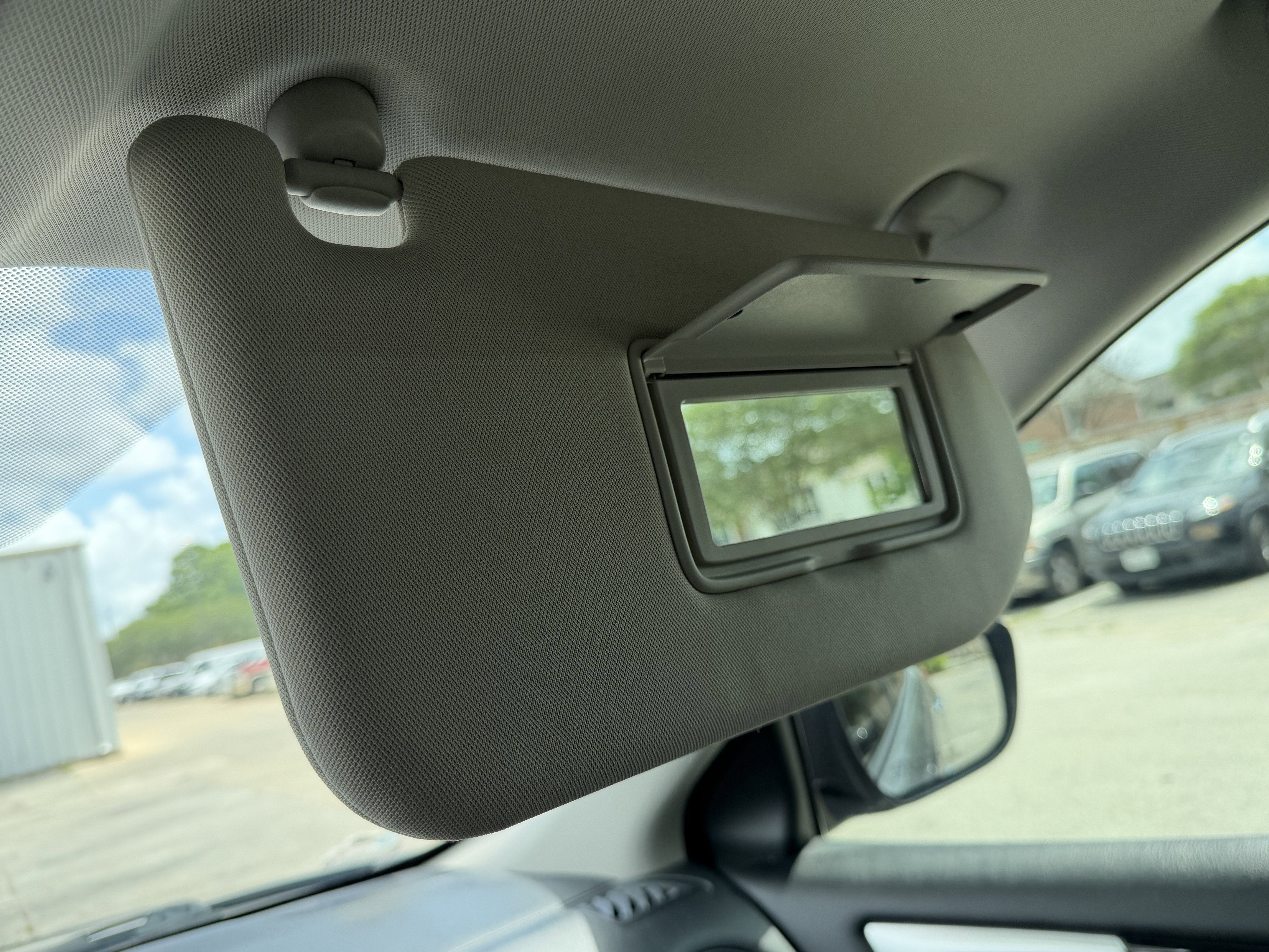 2020 Nissan Pathfinder S 2WD