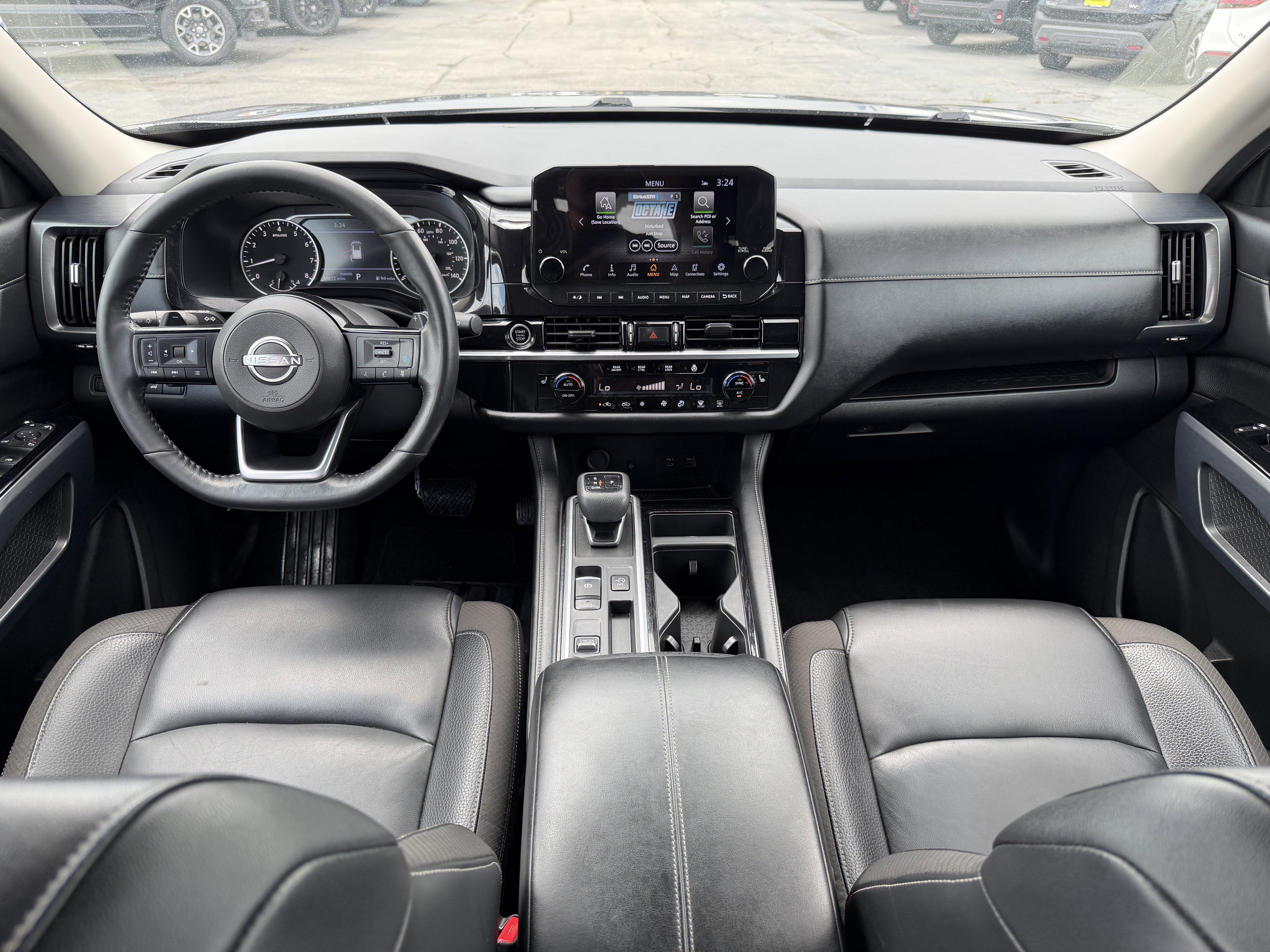 2023 Nissan Pathfinder SL FWD