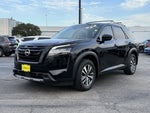 2024 Nissan Pathfinder SL FWD