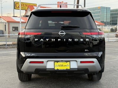 2024 Nissan Pathfinder SL FWD