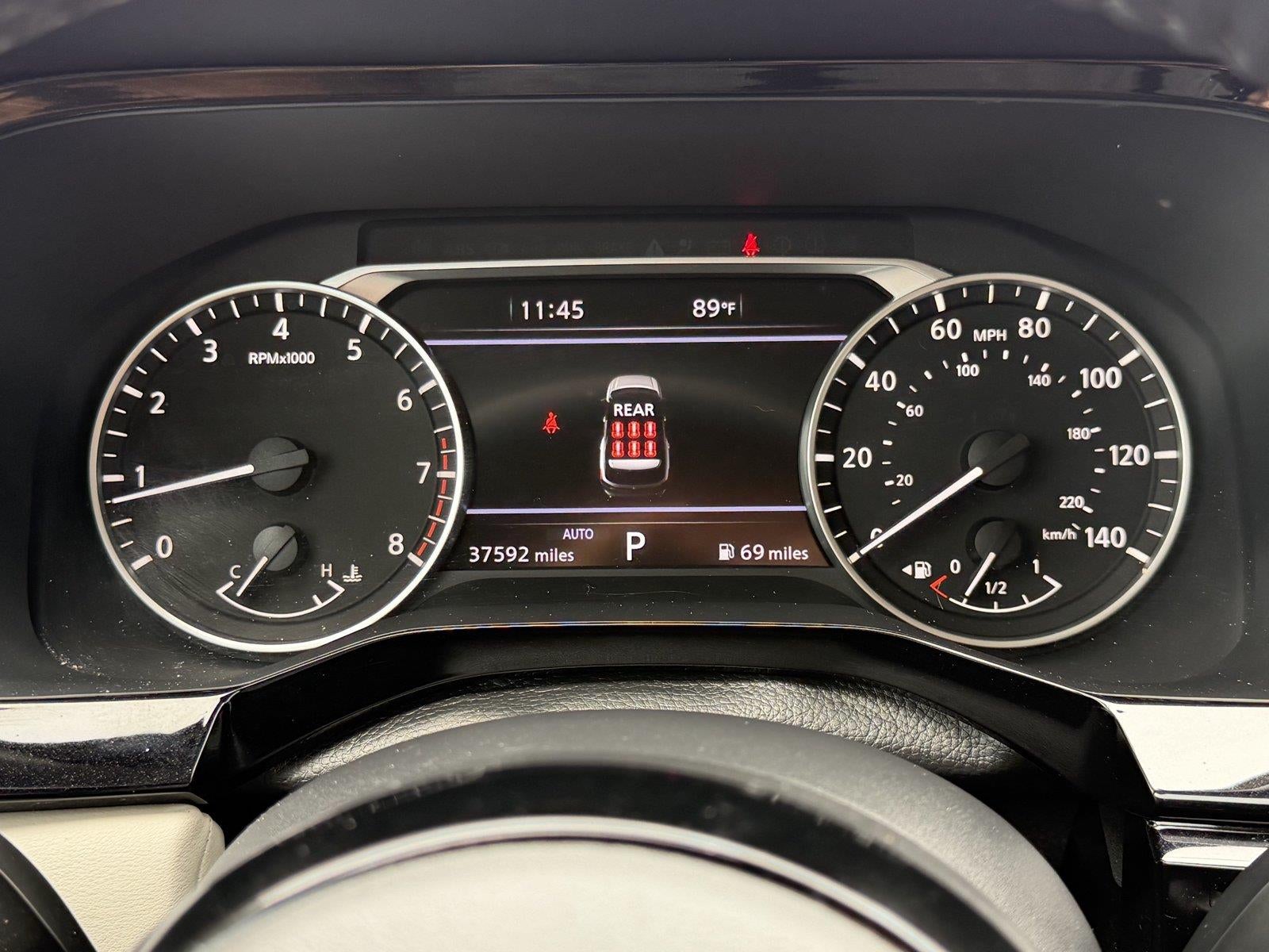 2024 Nissan Pathfinder SL