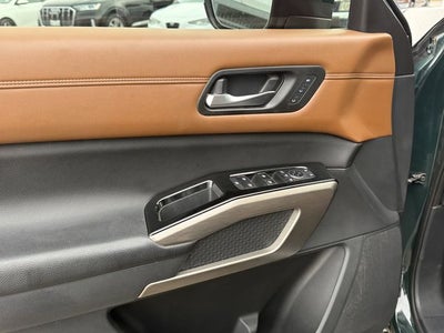 2022 Nissan Pathfinder Platinum 2WD