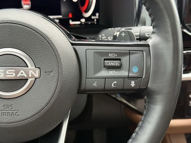 2022 Nissan Pathfinder Platinum 2WD