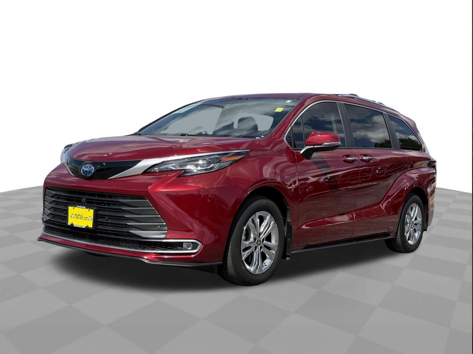 2024 Toyota Sienna Platinum 7-Passenger