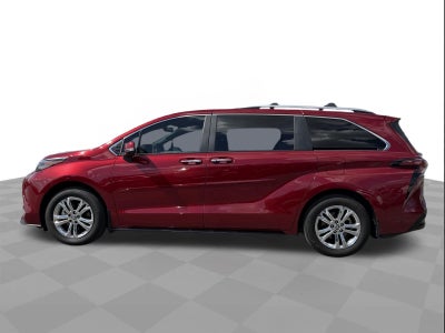 2024 Toyota Sienna Platinum 7-Passenger
