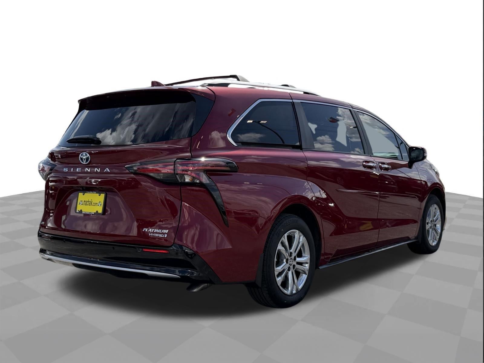 2024 Toyota Sienna Platinum 7-Passenger