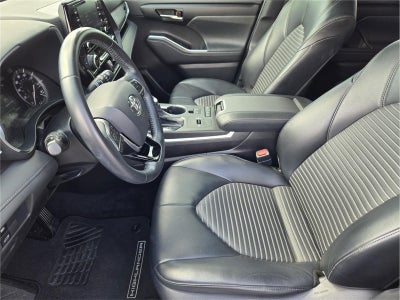 2021 Toyota Highlander XSE