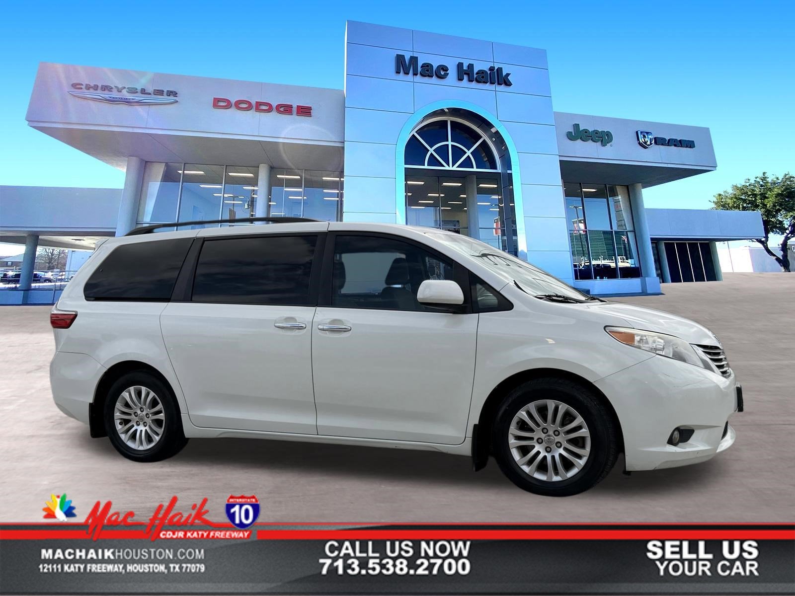 2015 Toyota Sienna XLE 8 Passenger