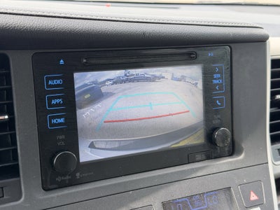 2015 Toyota Sienna XLE 8 Passenger