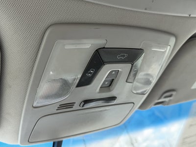 2015 Toyota Sienna XLE 8 Passenger