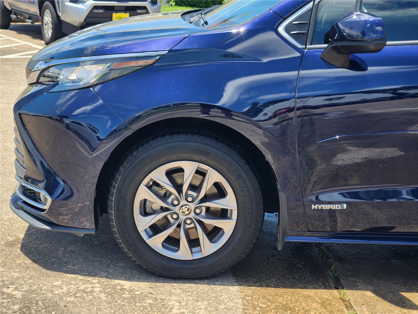 2021 Toyota Sienna XLE