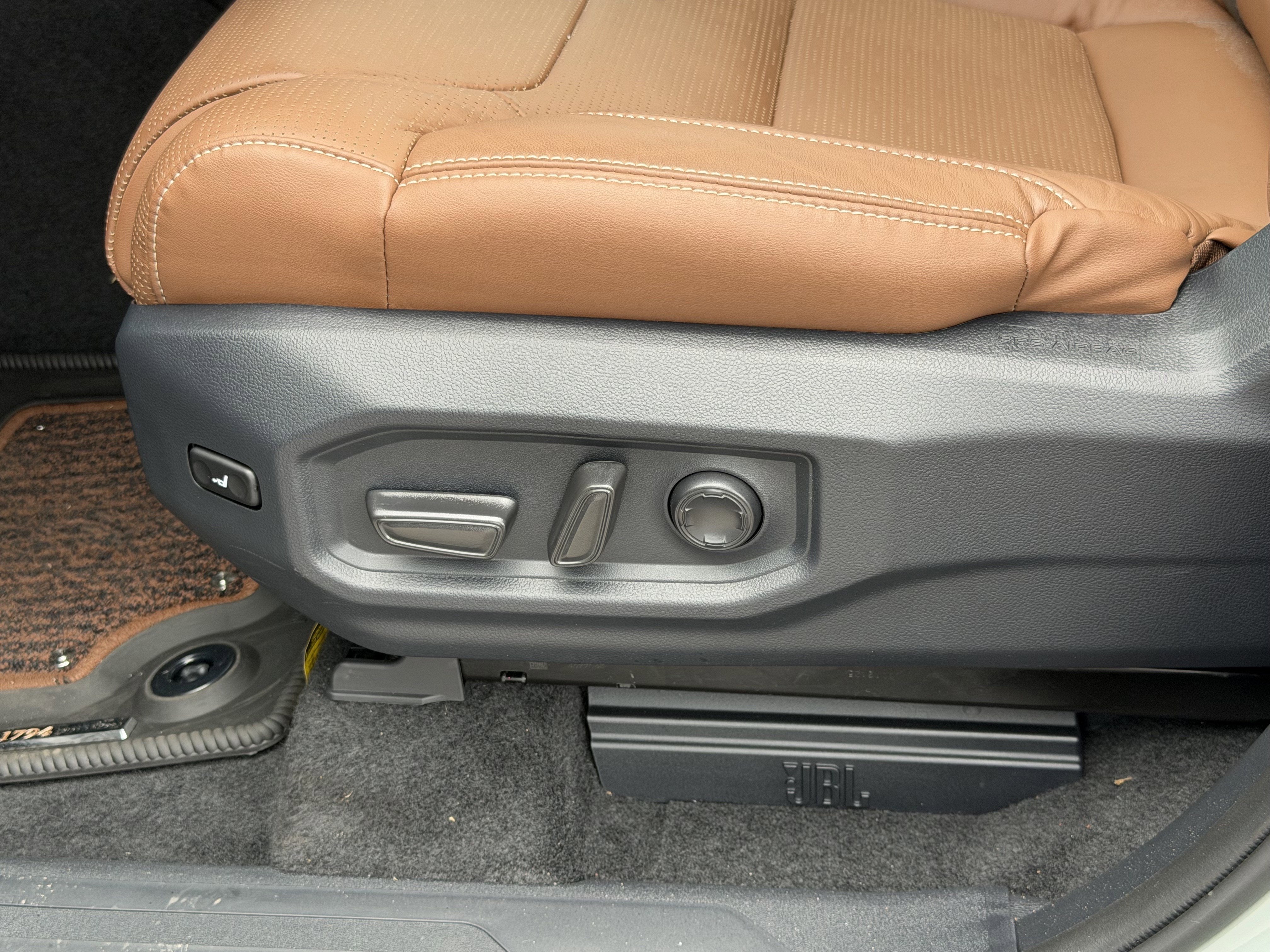 2025 Toyota Tundra Hybrid 1794 Edition CrewMax 5.5' Bed