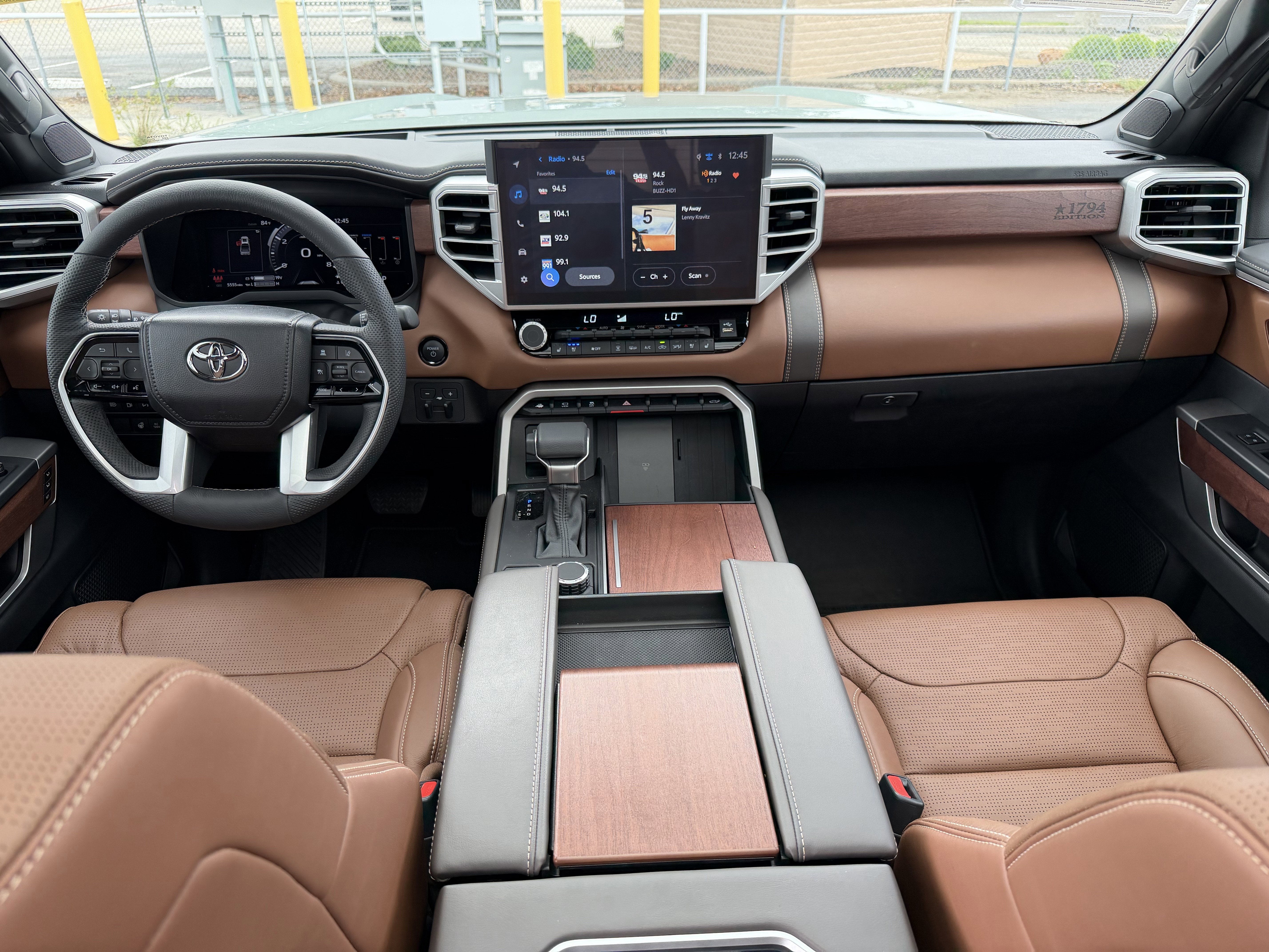 2025 Toyota Tundra Hybrid 1794 Edition CrewMax 5.5' Bed