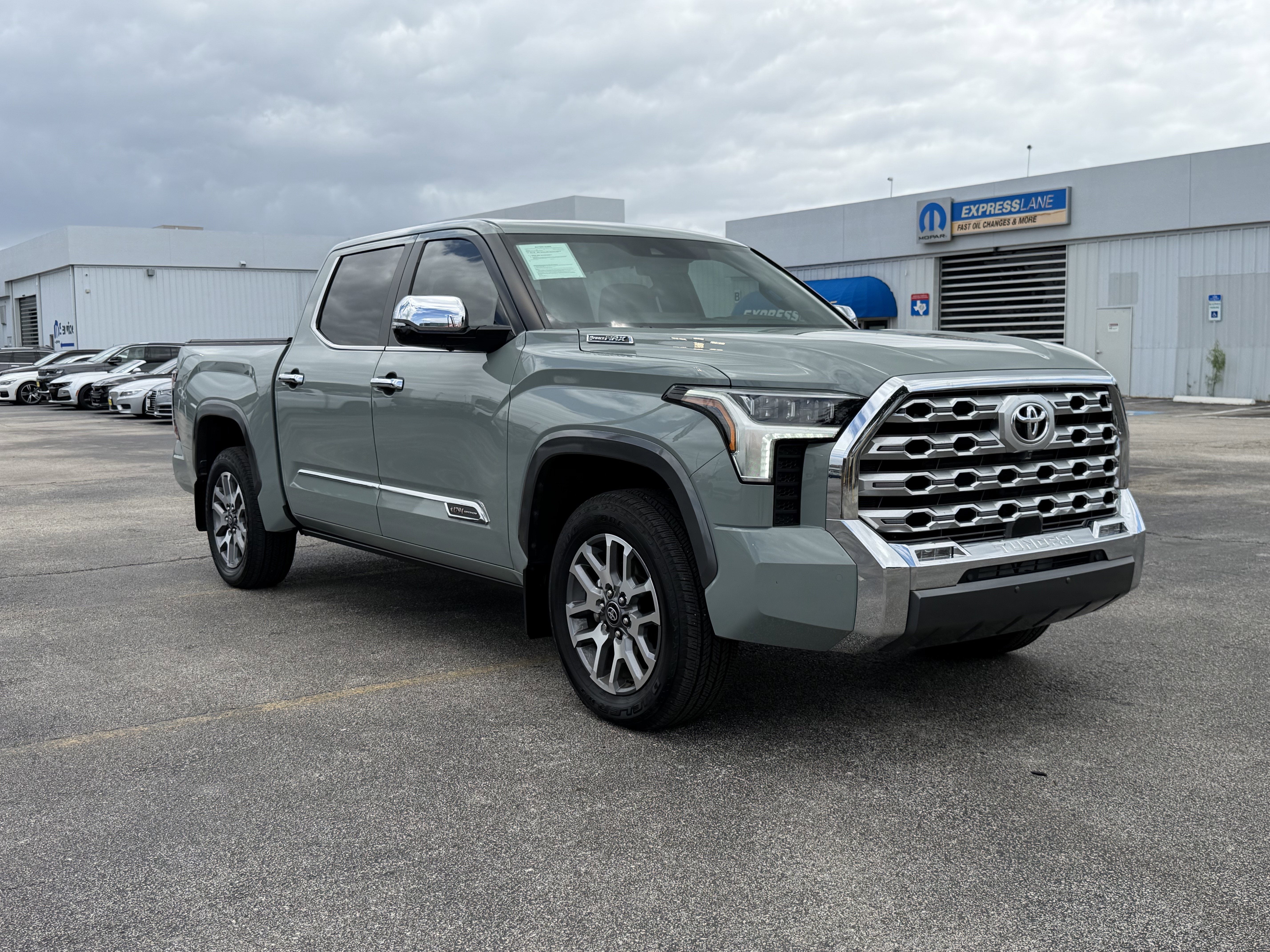 2025 Toyota Tundra Hybrid 1794 Edition CrewMax 5.5' Bed