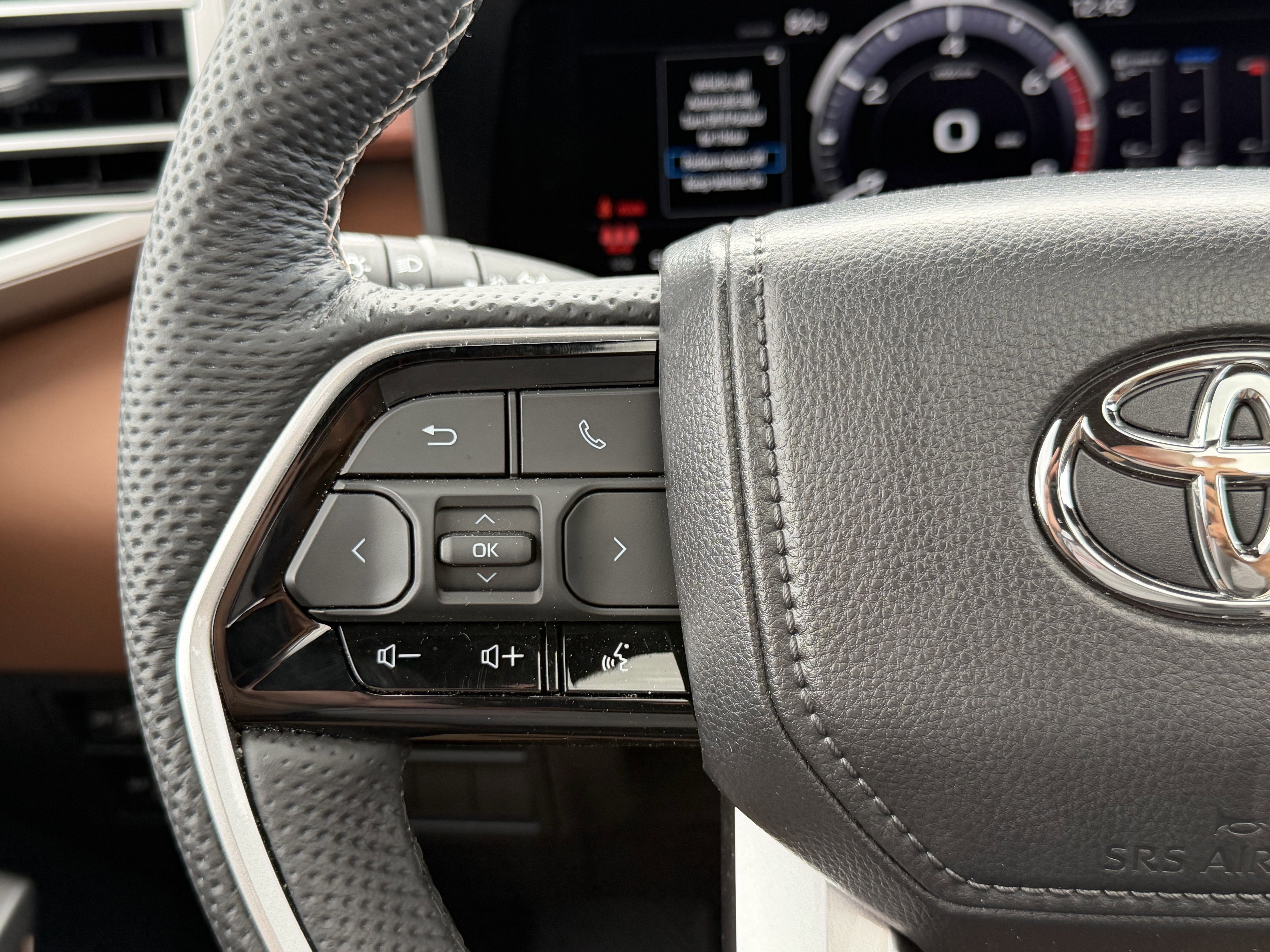 2025 Toyota Tundra Hybrid 1794 Edition CrewMax 5.5' Bed