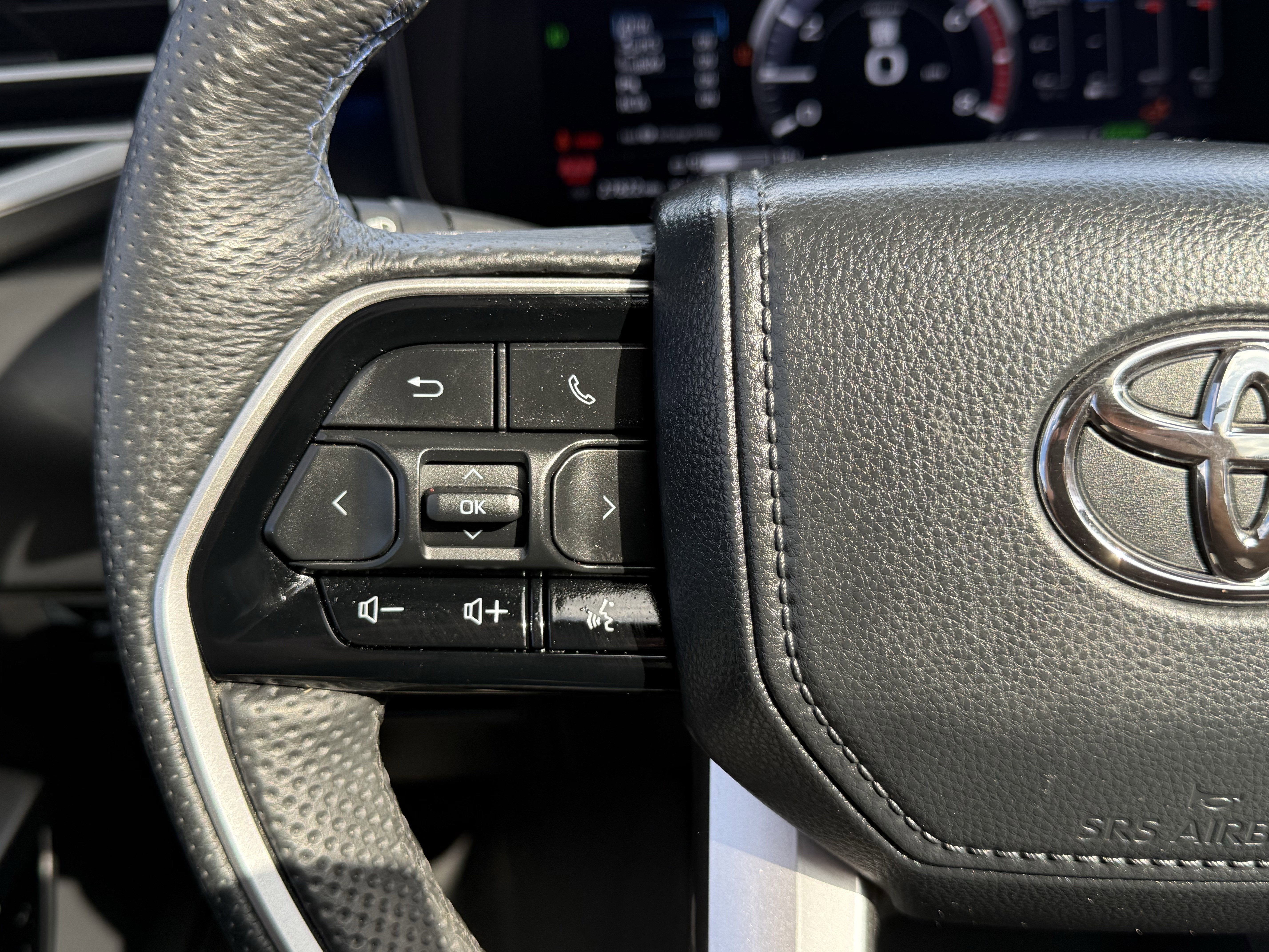 2024 Toyota Tundra Hybrid Platinum 4WD