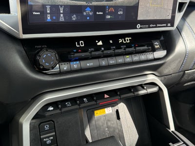 2024 Toyota Tundra Hybrid Platinum 4WD