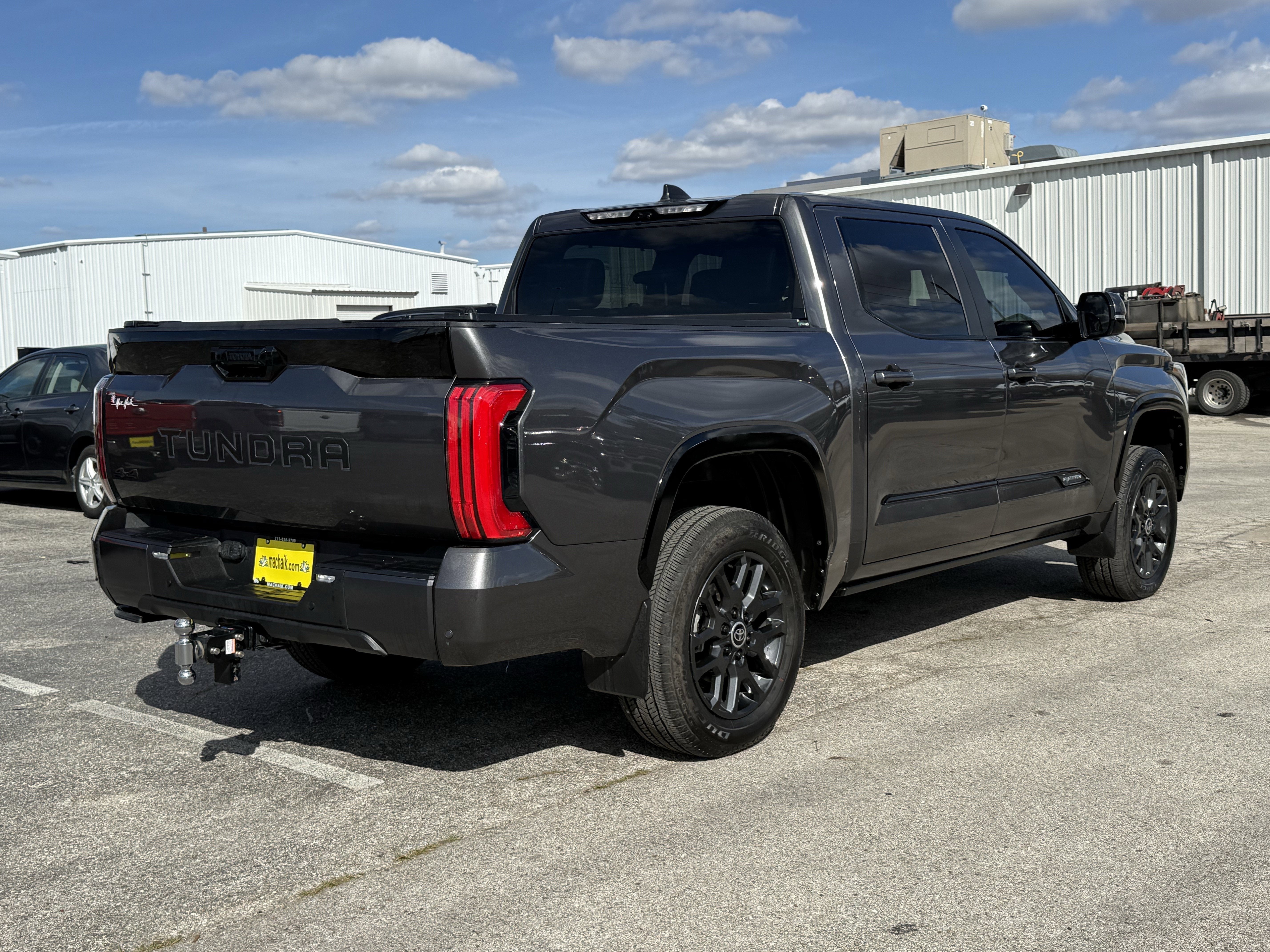 2024 Toyota Tundra Hybrid Platinum 4WD