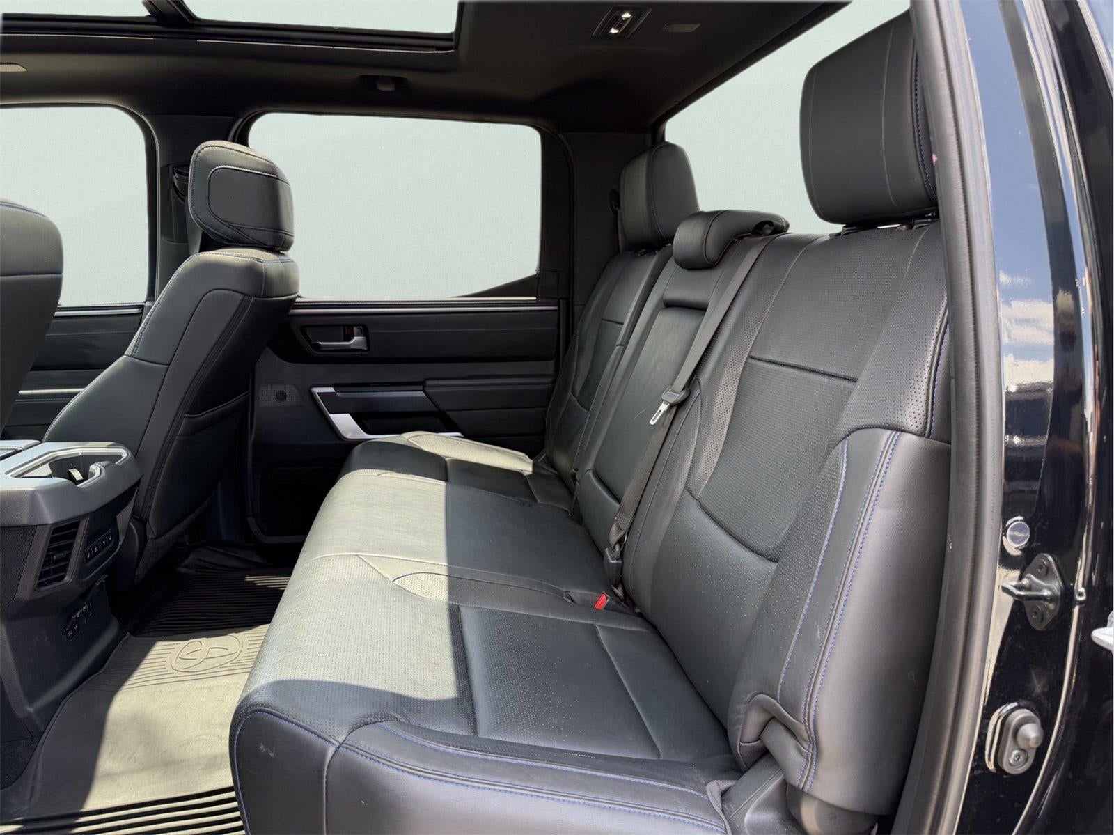 2023 Toyota Tundra Platinum HV