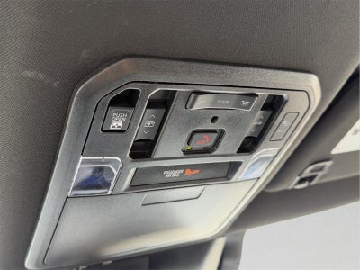 2023 Toyota Tundra Platinum HV