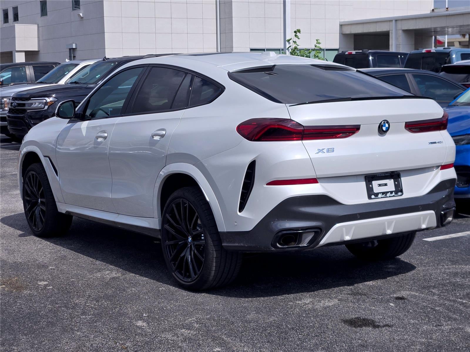 2026 BMW X6 xDrive40i