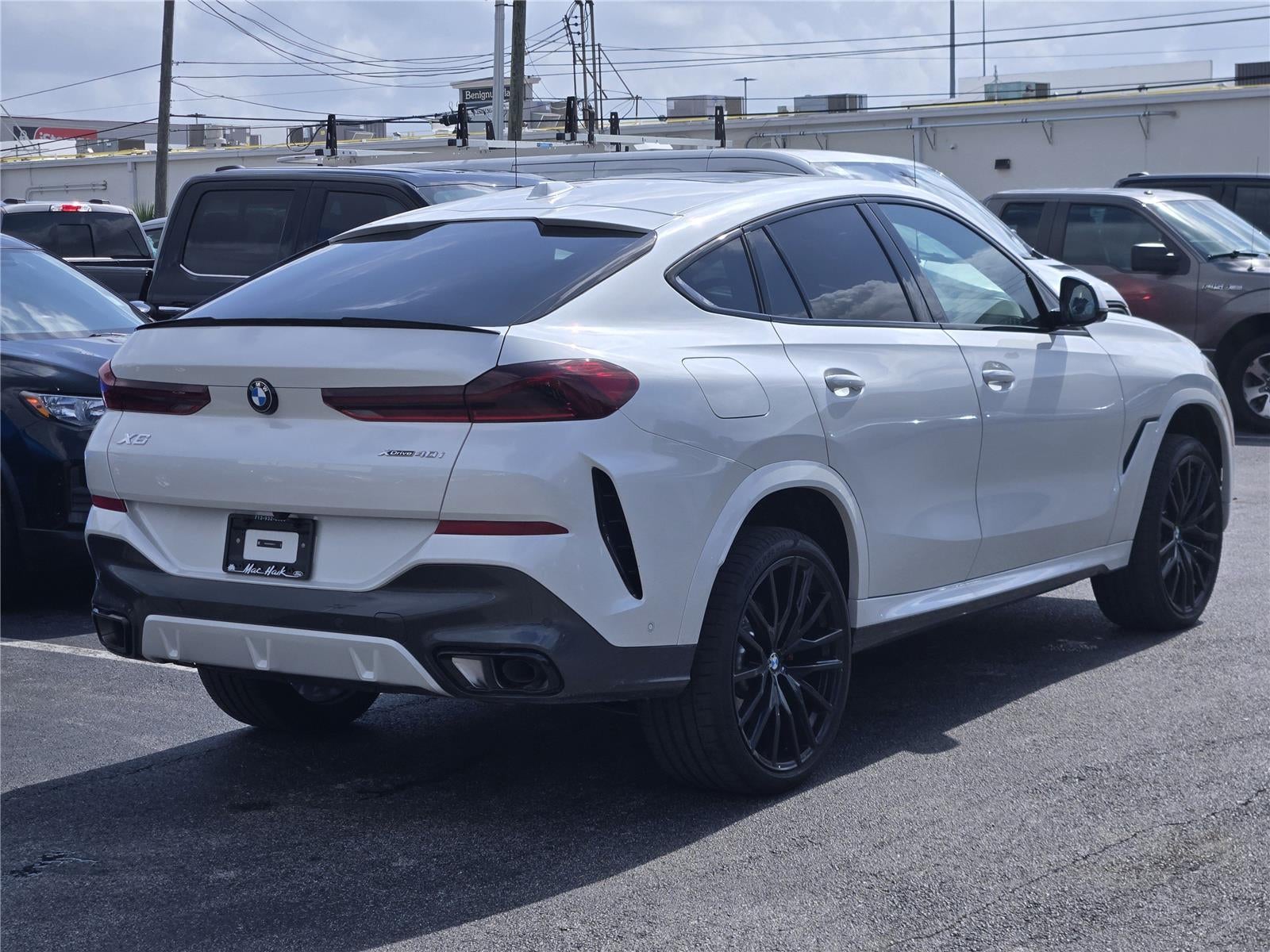 2026 BMW X6 xDrive40i