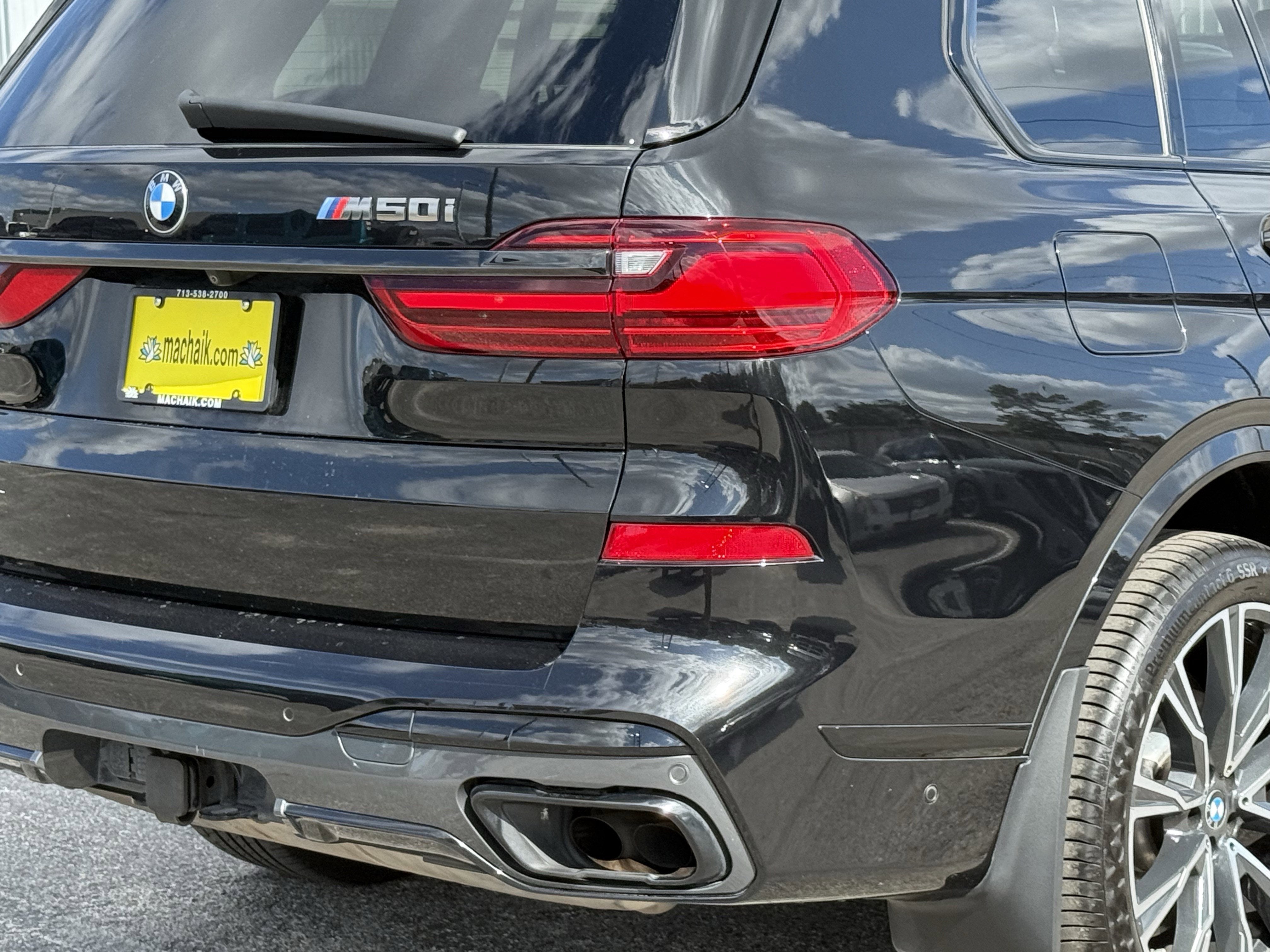 2022 BMW X7 M50i