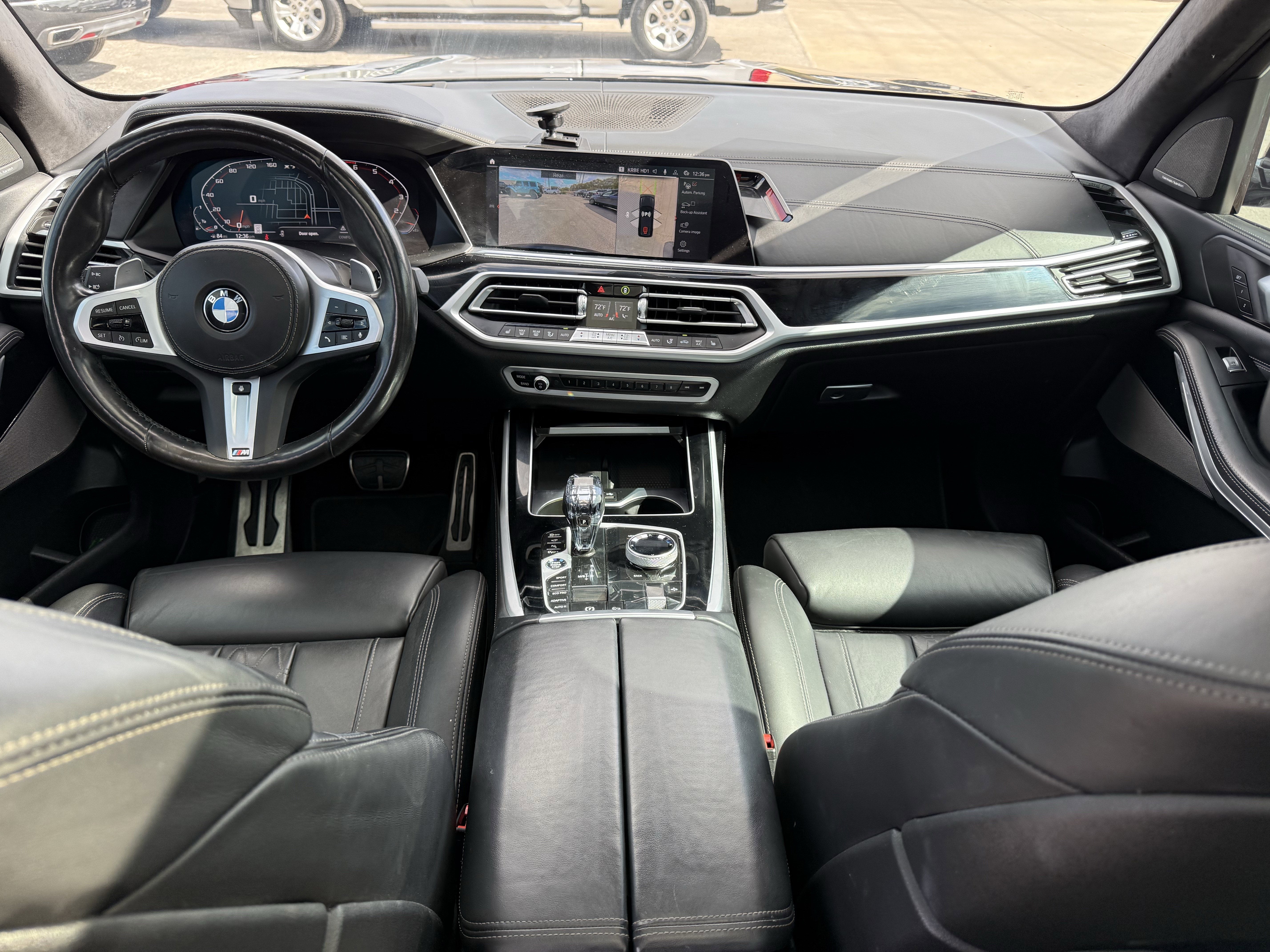 2022 BMW X7 M50i