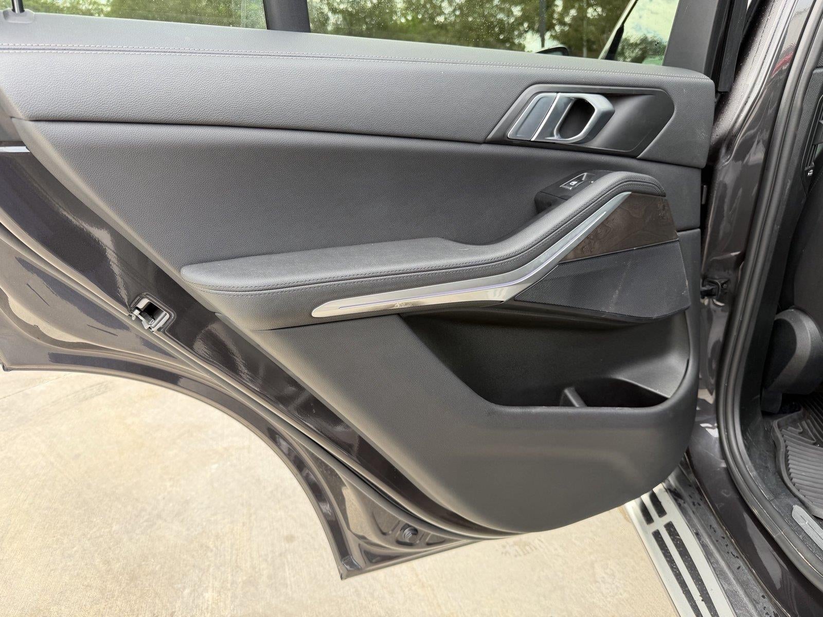 2022 BMW X5 45E