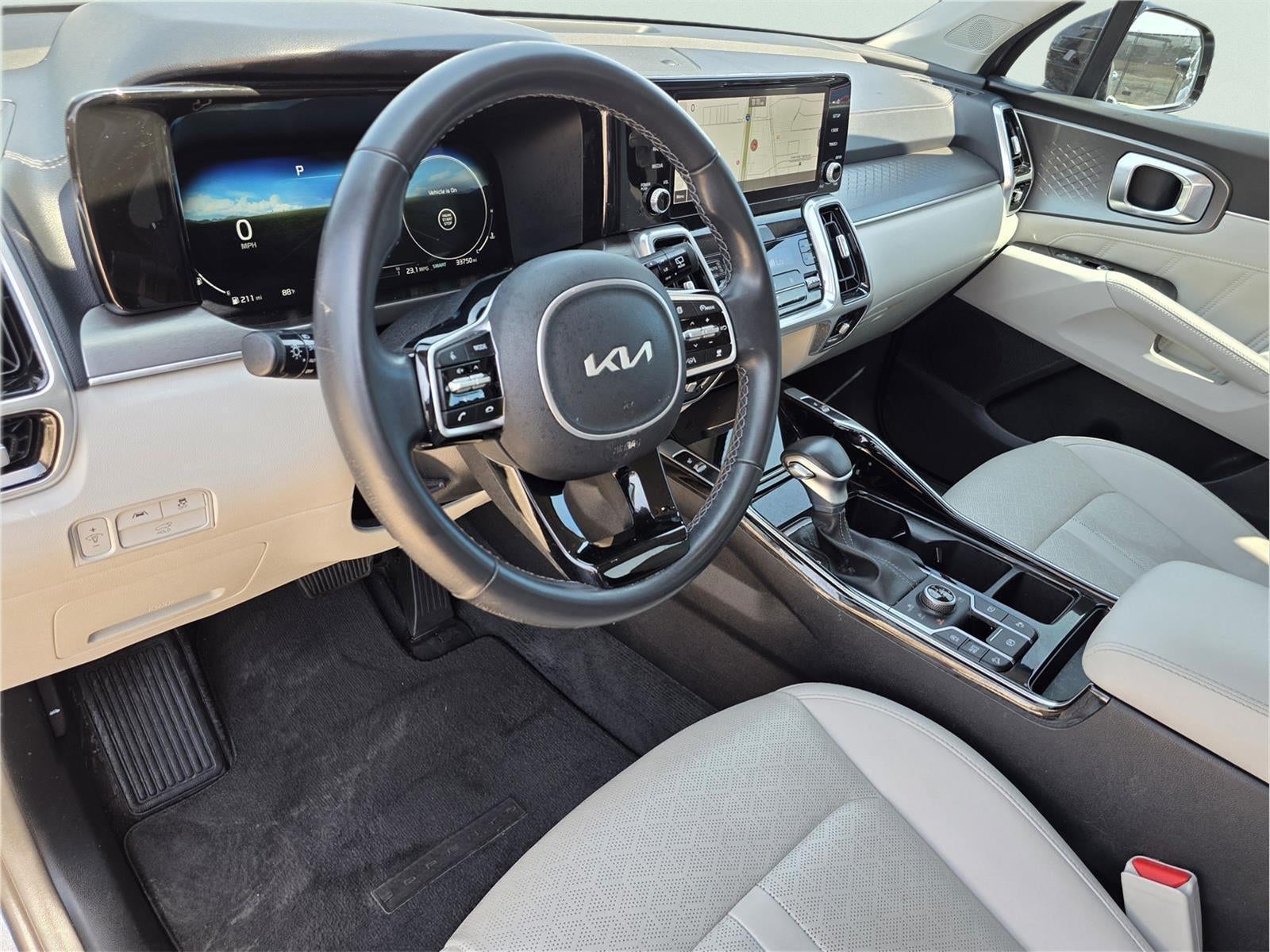 2023 Kia Sorento SX