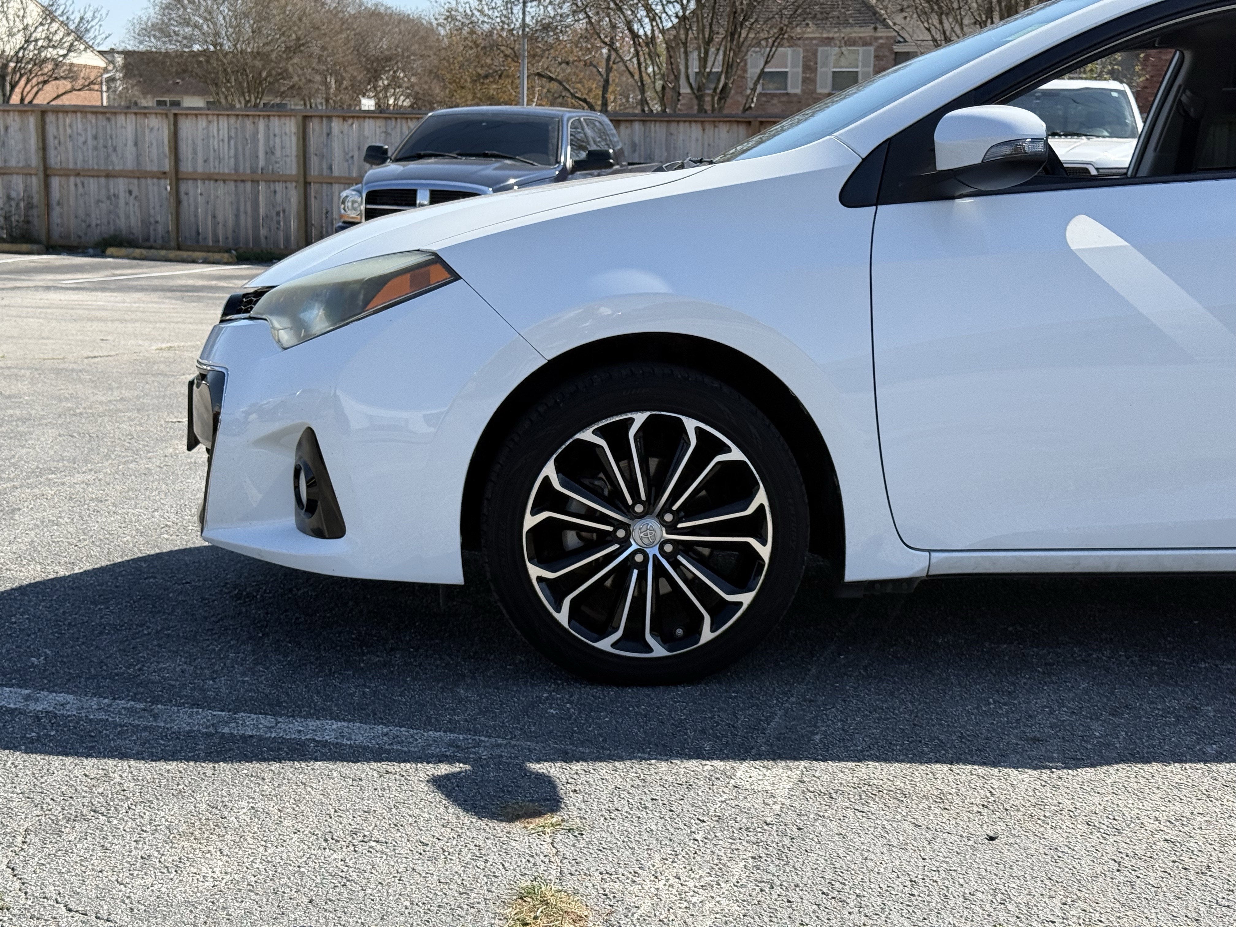 2015 Toyota Corolla S Plus