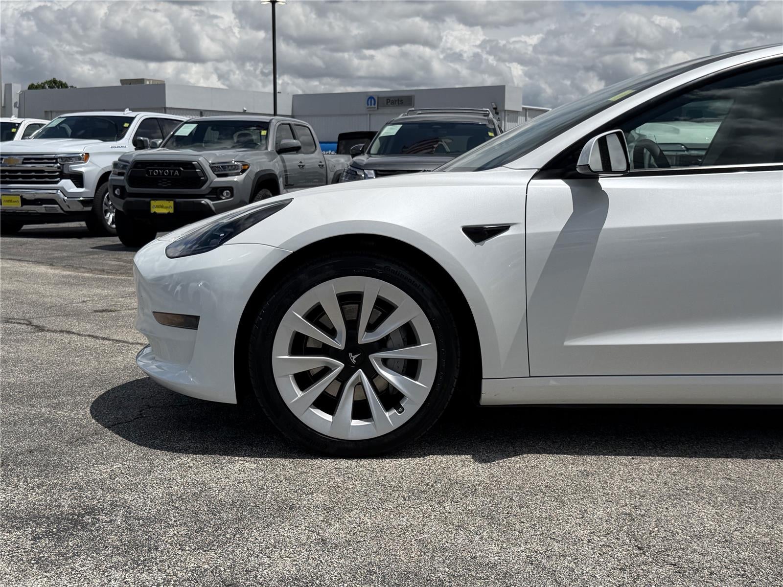 2023 Tesla Model 3 Rear-Wheel Drive