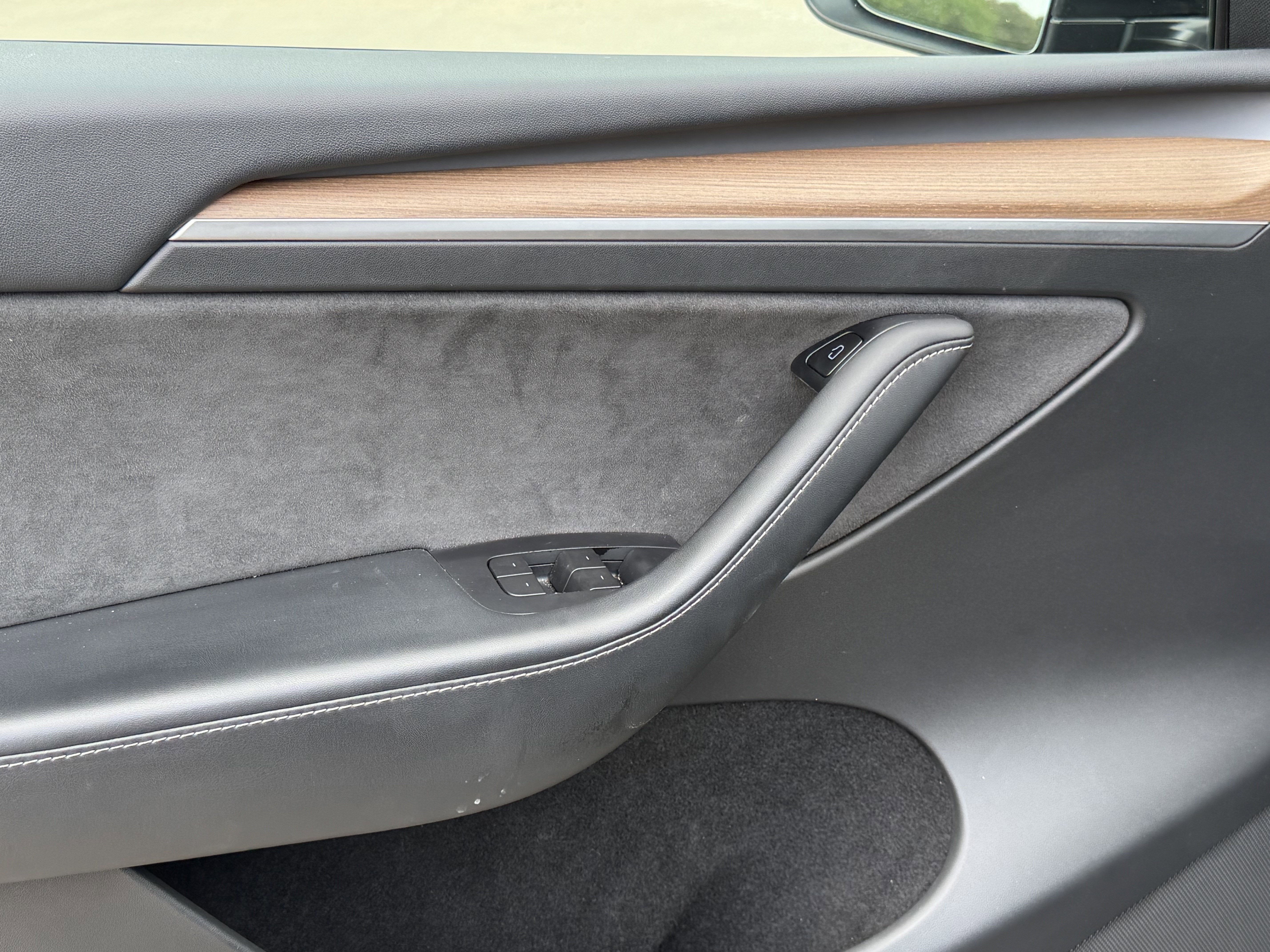 2023 Tesla Model Y Performance Dual Motor All-Wheel Drive