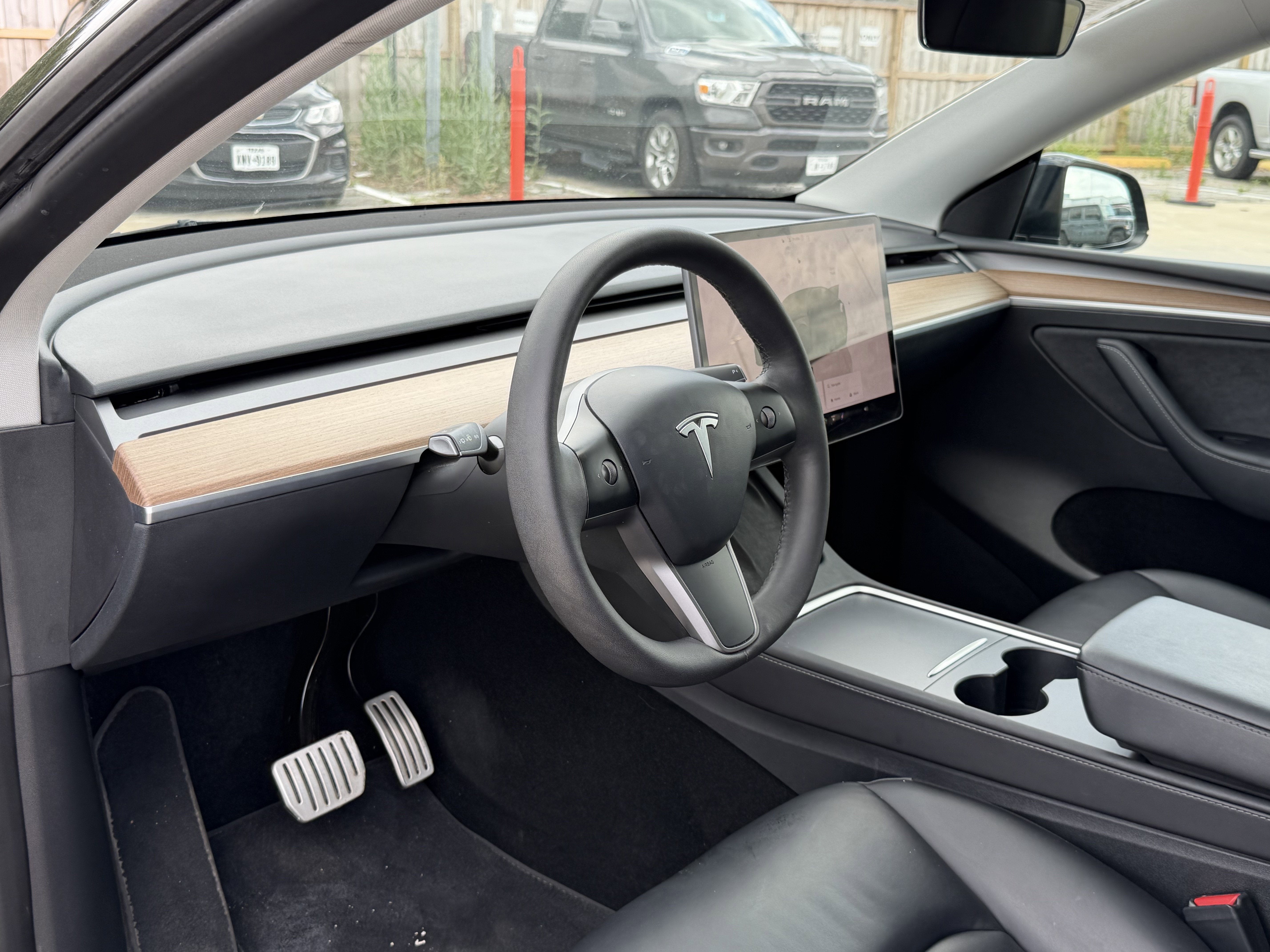 2023 Tesla Model Y Performance Dual Motor All-Wheel Drive