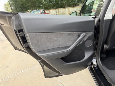 2023 Tesla Model Y Performance Dual Motor All-Wheel Drive